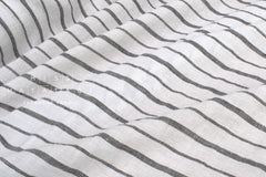 Japanese Fabric Shokunin Collection Yarn-dyed Azumadaki 75 - off white, black - 50cm