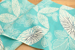 Shokunin Collection Hand-printed Chusen Japanese Yukata Fabric - Shippokiku - 50cm