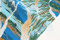 Sliding Doors Japan - A metallic gold