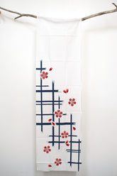Shokunin Collection Hand-printed Chusen Japanese Tenugui Fabric - Sakura 31 red, blue - panel