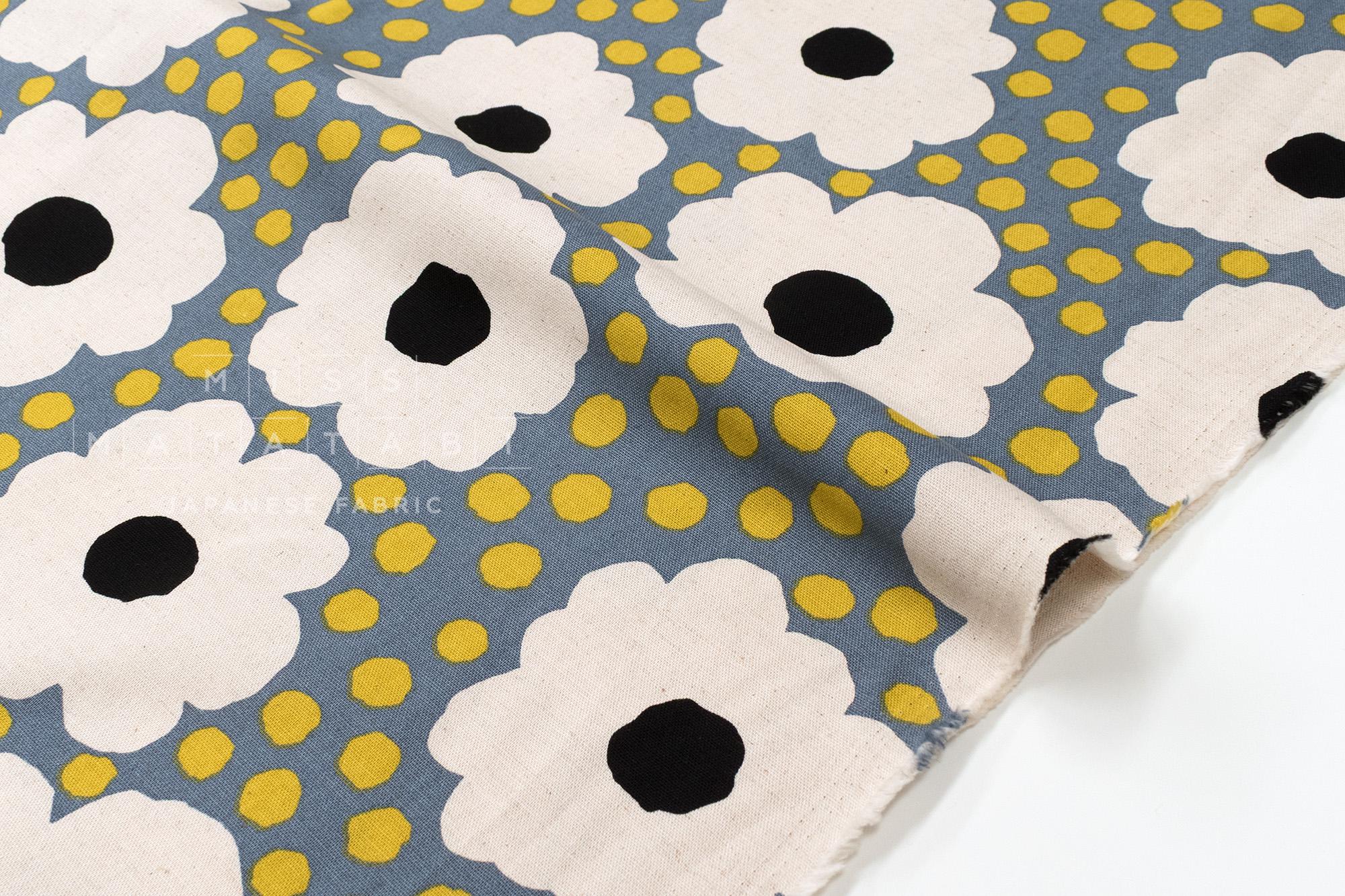 Japanese Fabric Pop Floral - grey - 50cm