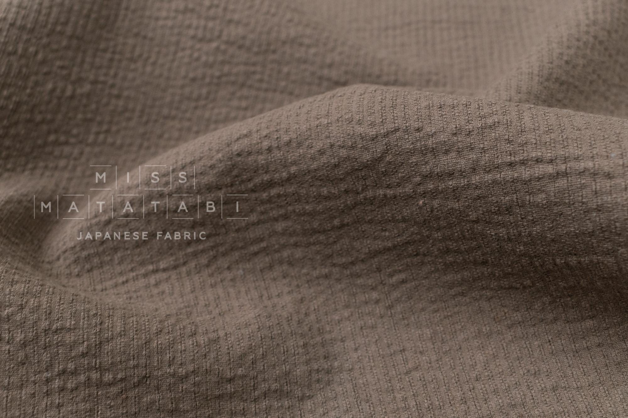 DEADSTOCK Japanese Fabric Shokunin Collection Azumadaki 101 - taupe - 50cm