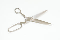Japanese Ishihiro Seisakusho Tachi Basami Fabric Scissors - 24cm