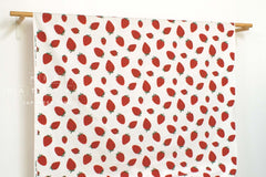 Japanese Fabric Giant Strawberries - white - 50cm