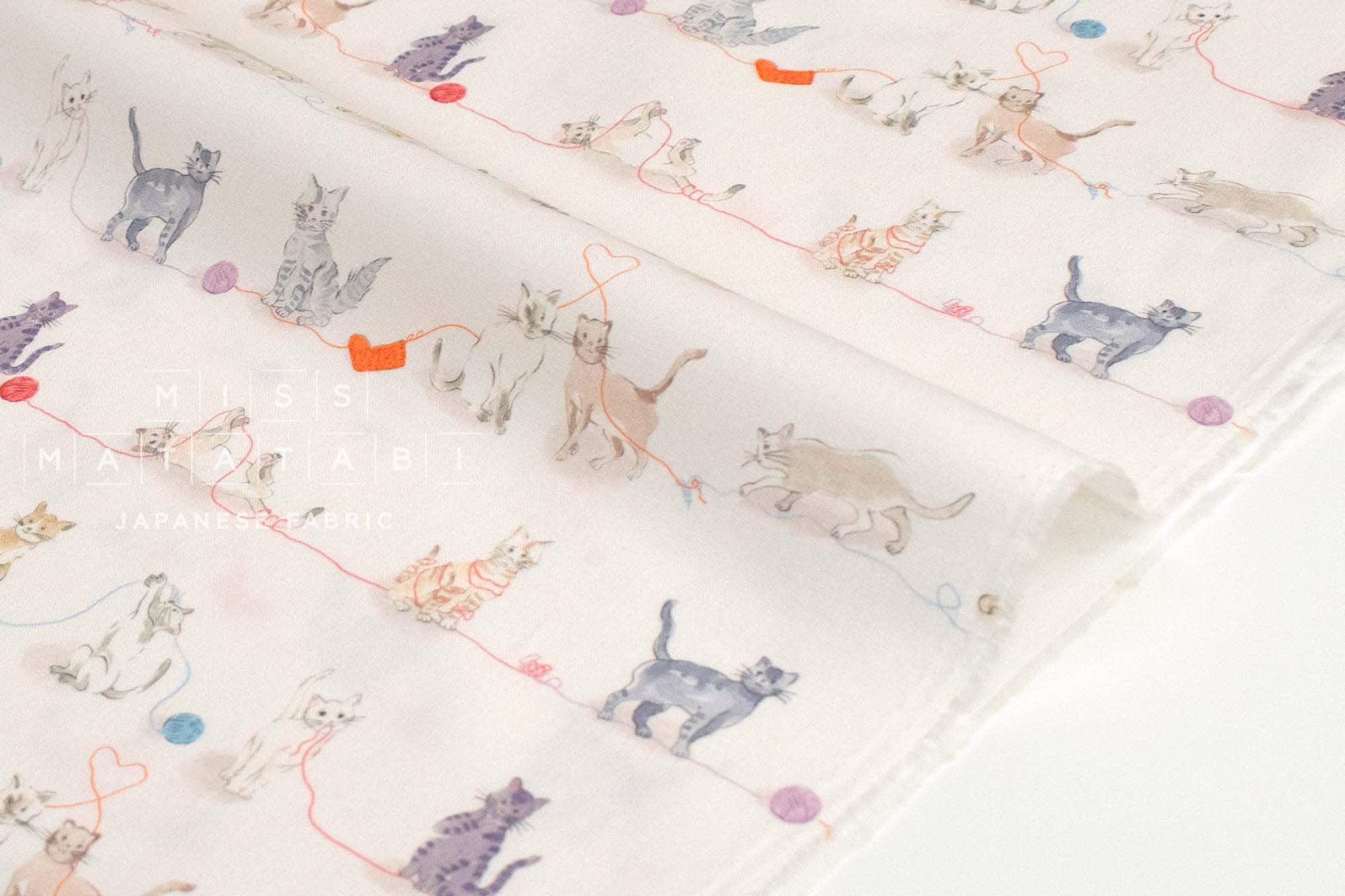 Japanese Fabric Yarn Stash Kitty - cream - 50cm