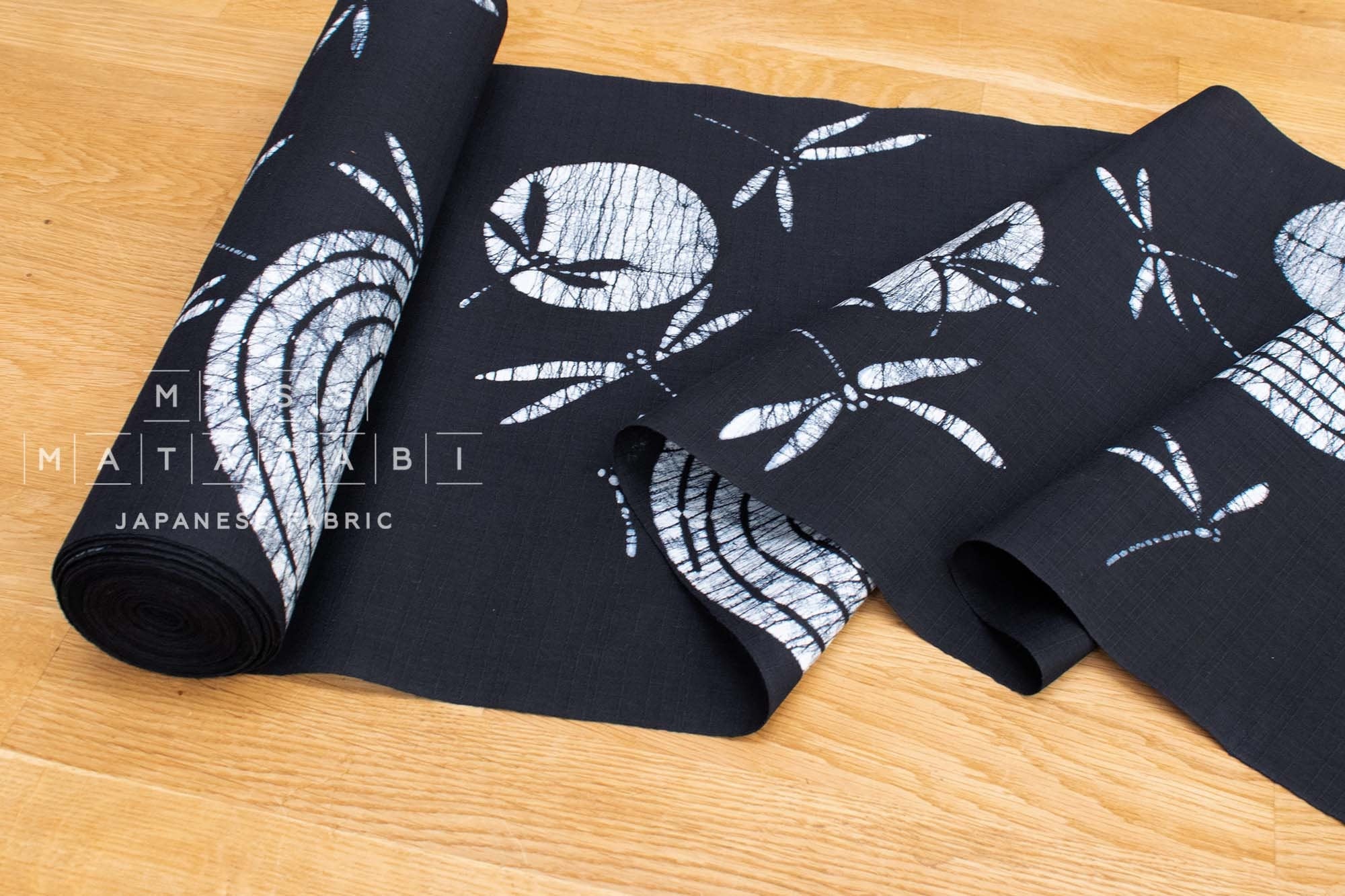 Shokunin Collection Roketsu Hand-printed Japanese Yukata Fabric - Uzumaki Tombo - dark navy - 50cm