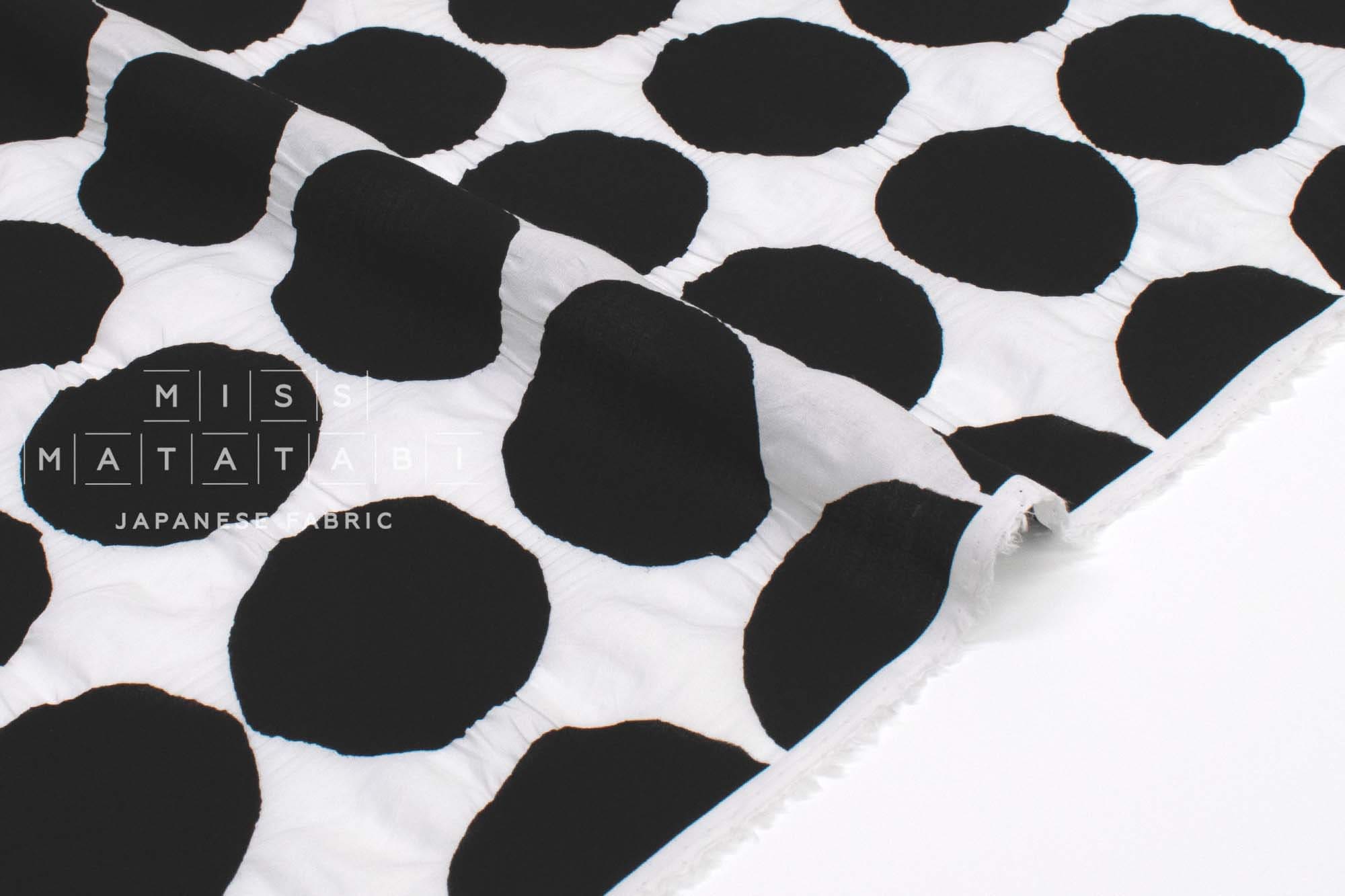 Japanese Fabric Spots Ripple Lawn - black on white - 50cm