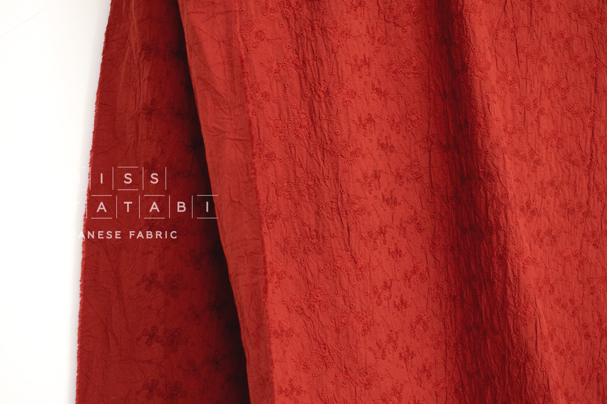 Japanese Fabric Shokunin Collection Sun-Dried Embroidered Floral Cotton Batiste - red - 50cm