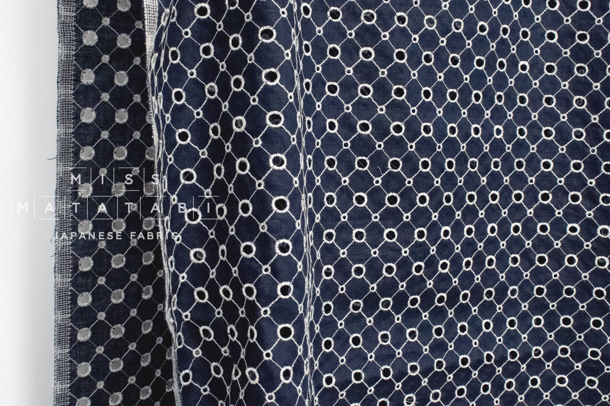 DEADSTOCK - Japanese Fabric Embroidered Eyelet Linen - navy - 50cm