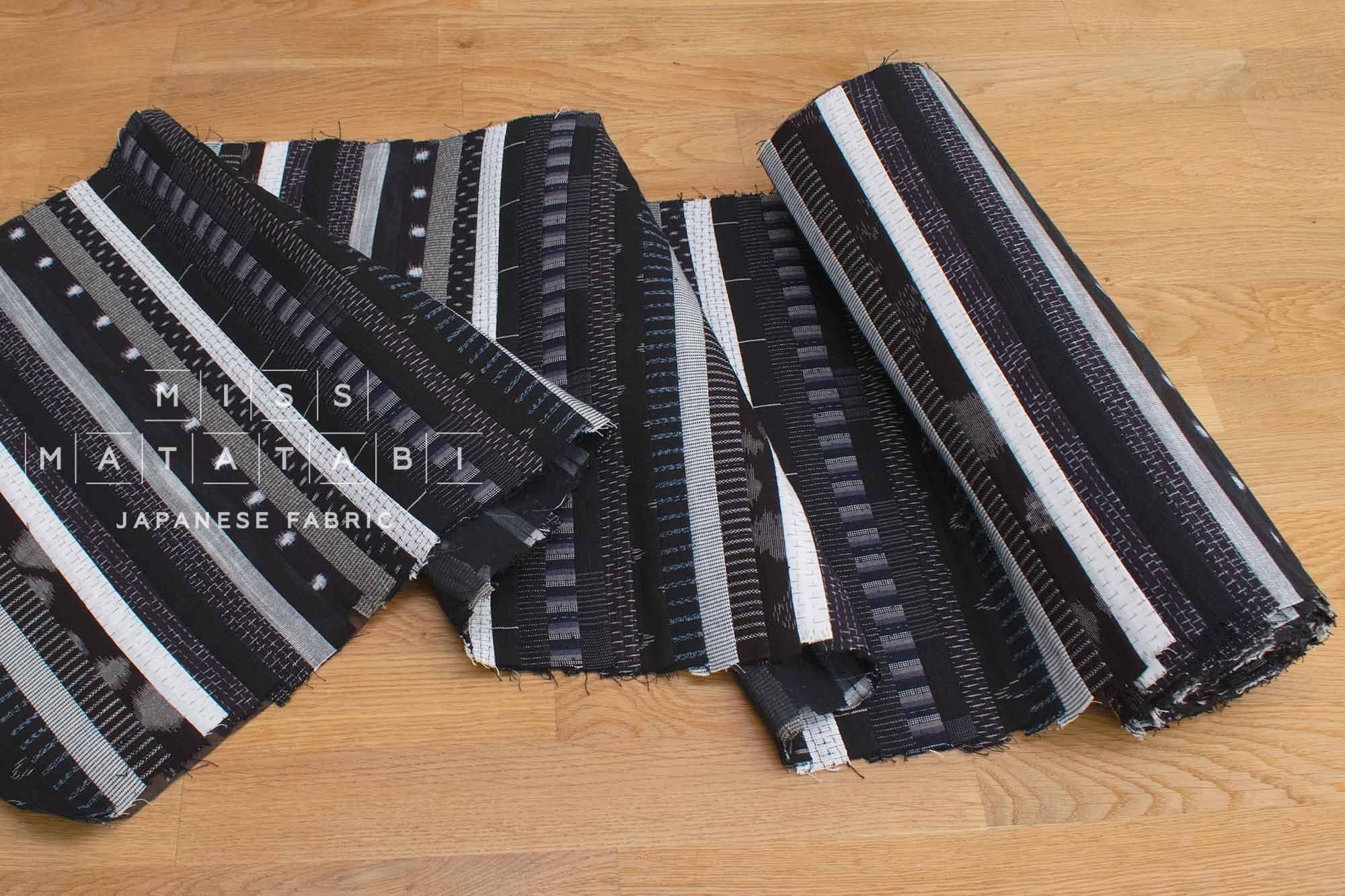 Shokunin Collection Kurume Kasuri Indigo Fabric - patchwork II black, indigo - 50cm