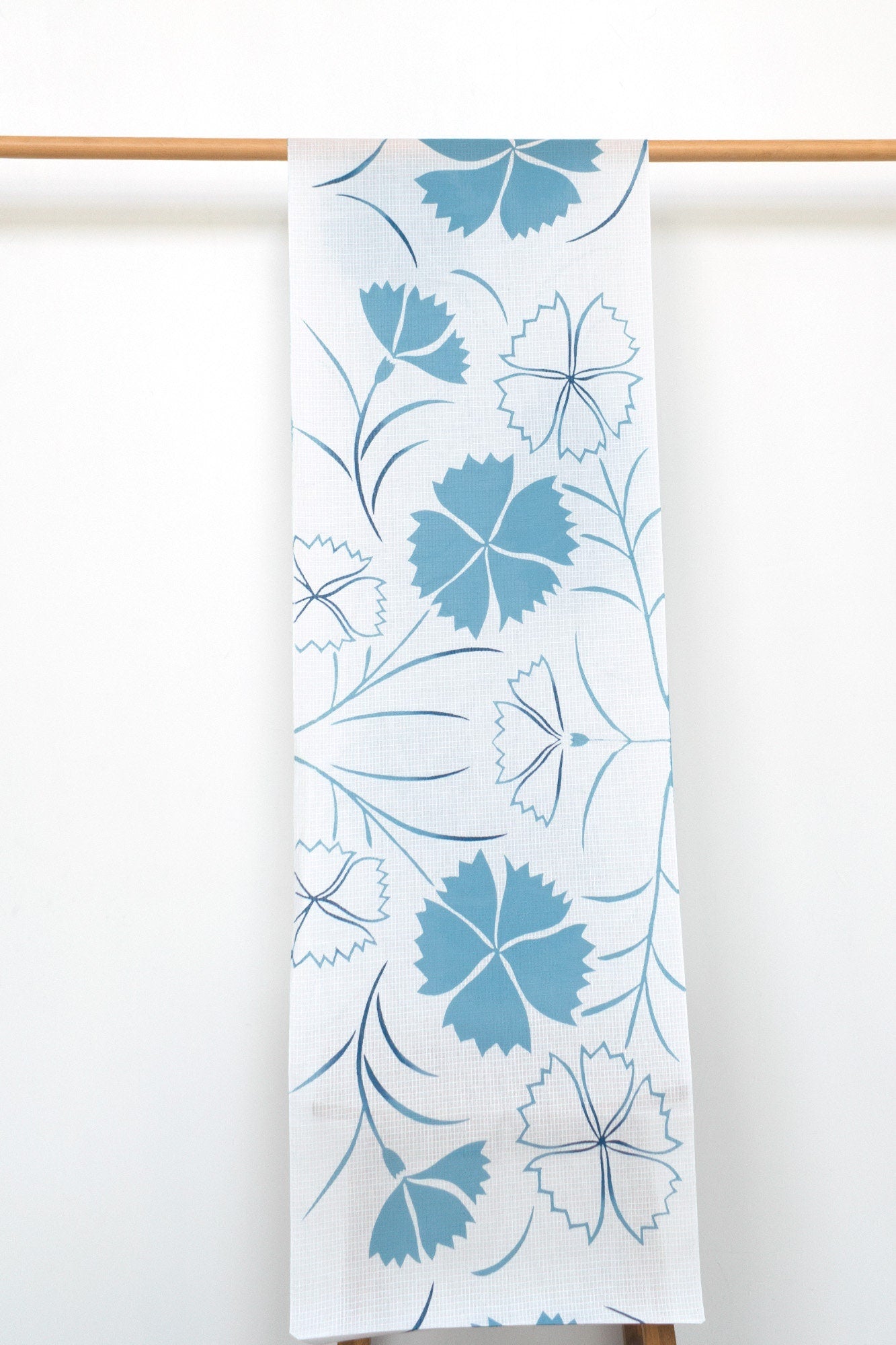 Shokunin Collection Hand-printed Chusen Japanese Yukata Fabric - Nadeshiko - 50cm