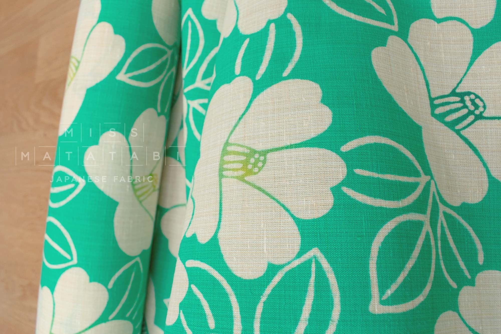 Shokunin Collection Hand-printed Chusen Japanese Yukata Fabric - Shirotsubaki - 50cm