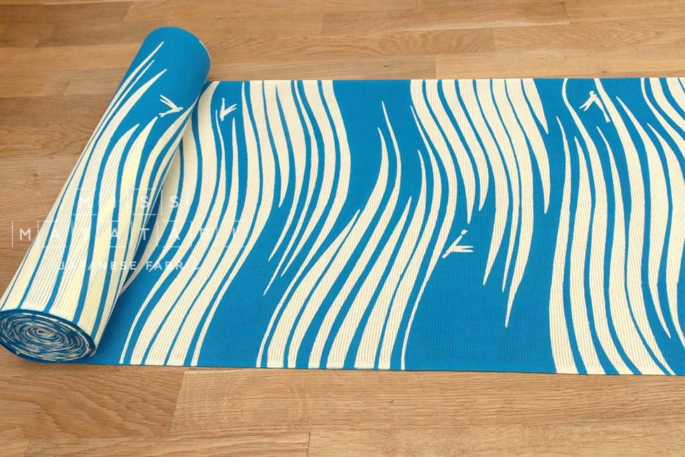Shokunin Collection Hand-printed Chusen Japanese Yukata Fabric - Tobiuo - 50cm