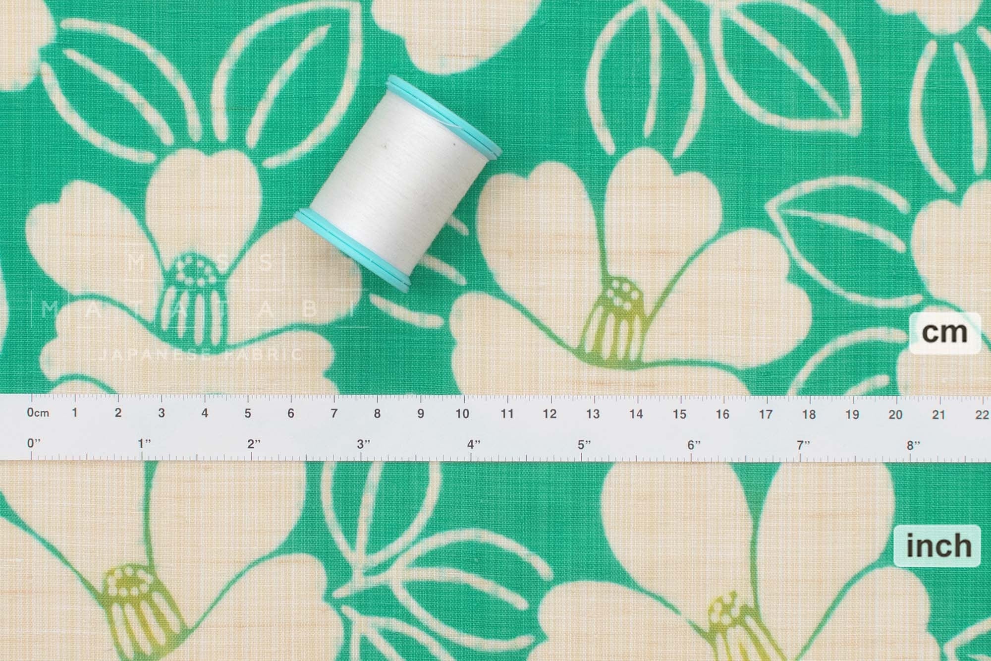 Shokunin Collection Hand-printed Chusen Japanese Yukata Fabric - Shirotsubaki - 50cm