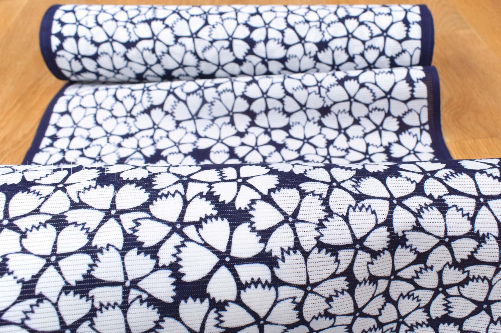 Shokunin Collection Hand-printed Chusen Japanese Yukata Fabric - Konadeshiko - 50cm