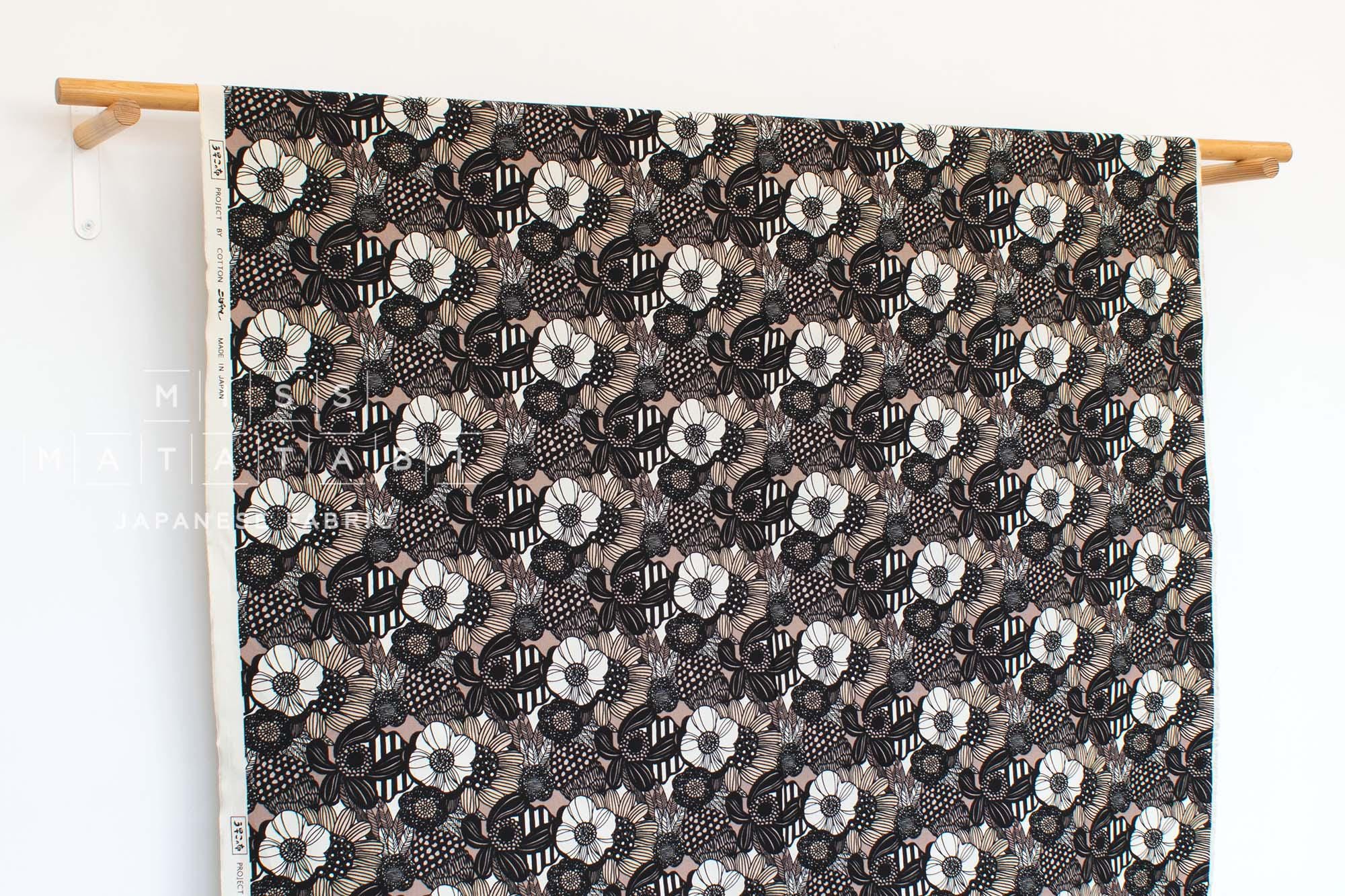 Japanese Fabric Wild Floral Canvas II - F - 50cm