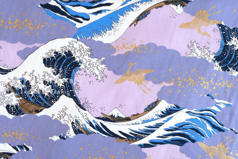 Japanese Fabric Tsuru in Wild Seas - C metallic gold - 50cm