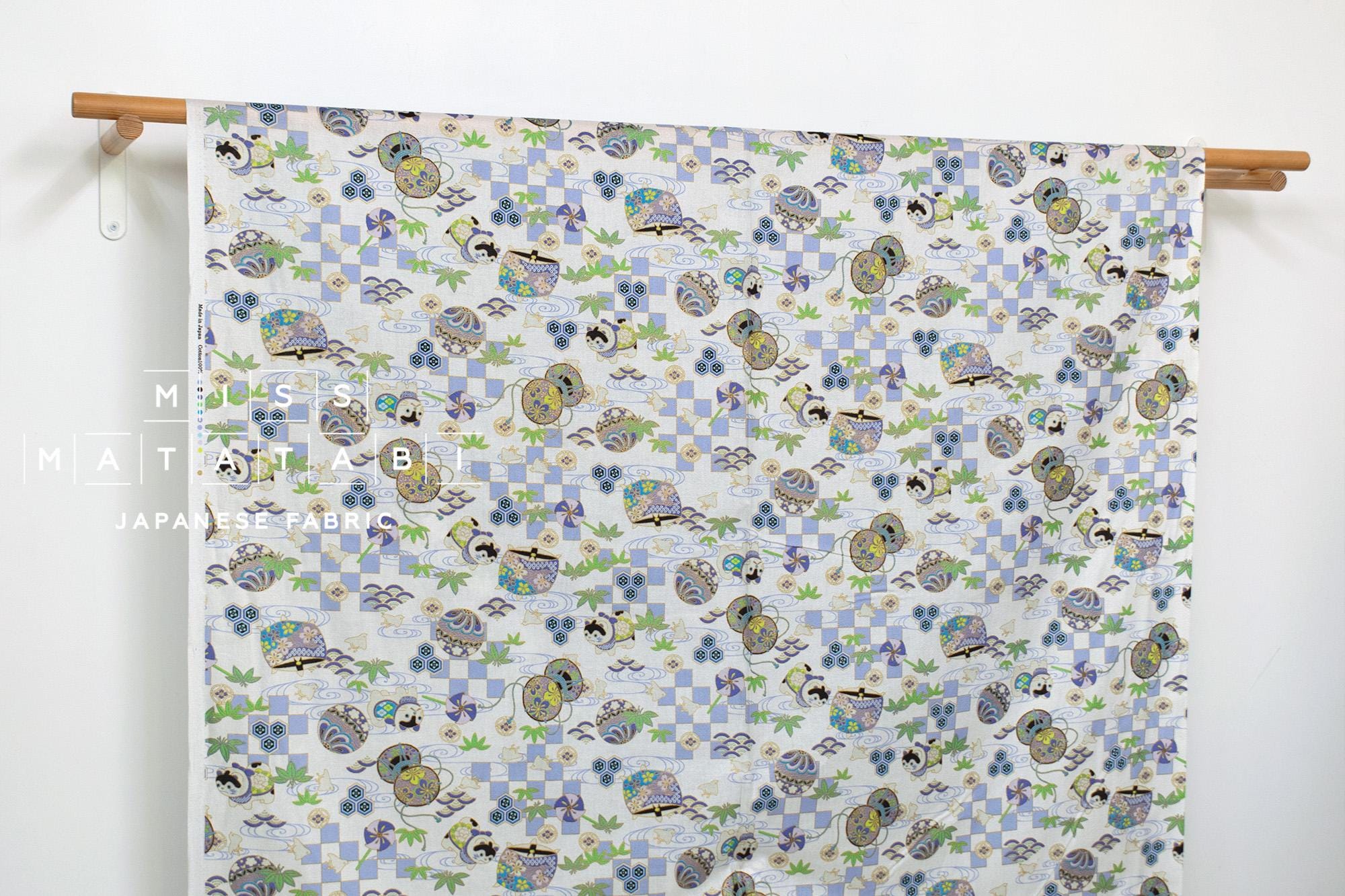 Japanese Fabric Chirimen Inu Hariko - white - 50cm