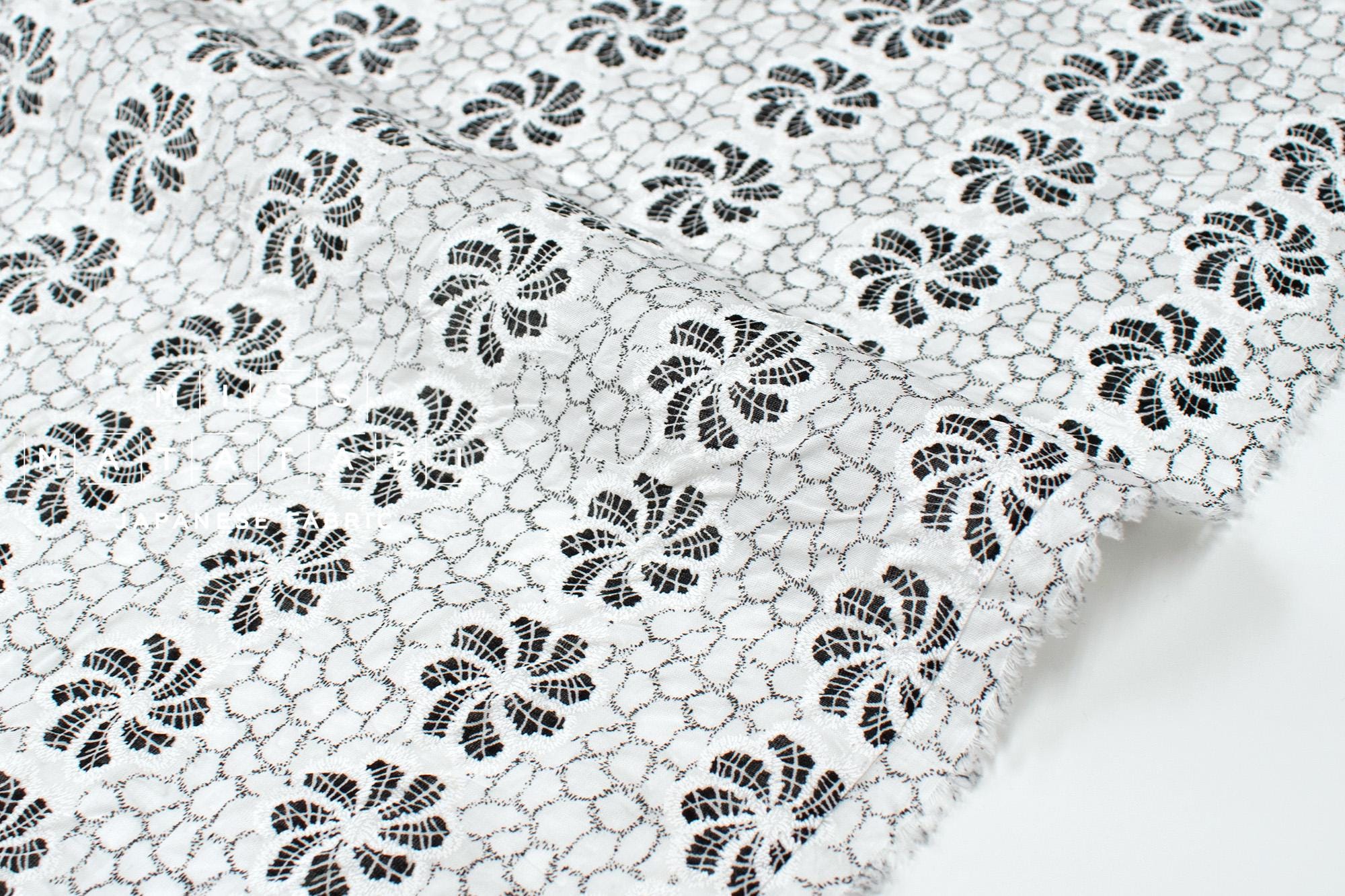 DEADSTOCK Japanese Fabric Cotton Ripple Like Embroidery - black, white - 50cm