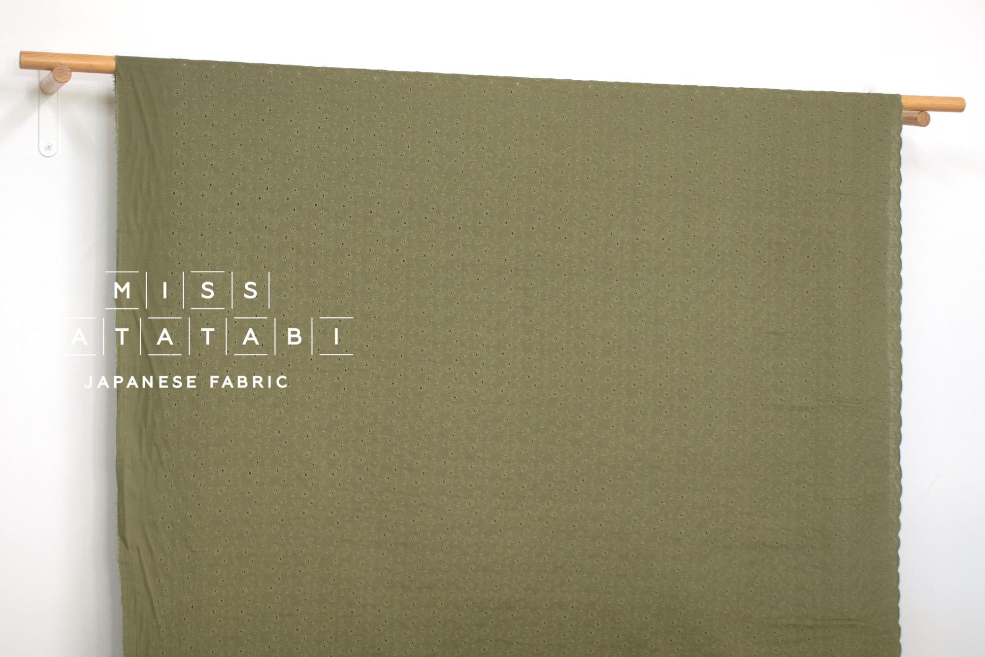 DEADSTOCK Japanese Fabric Embroidered Cotton Double Gauze II - green - 50cm