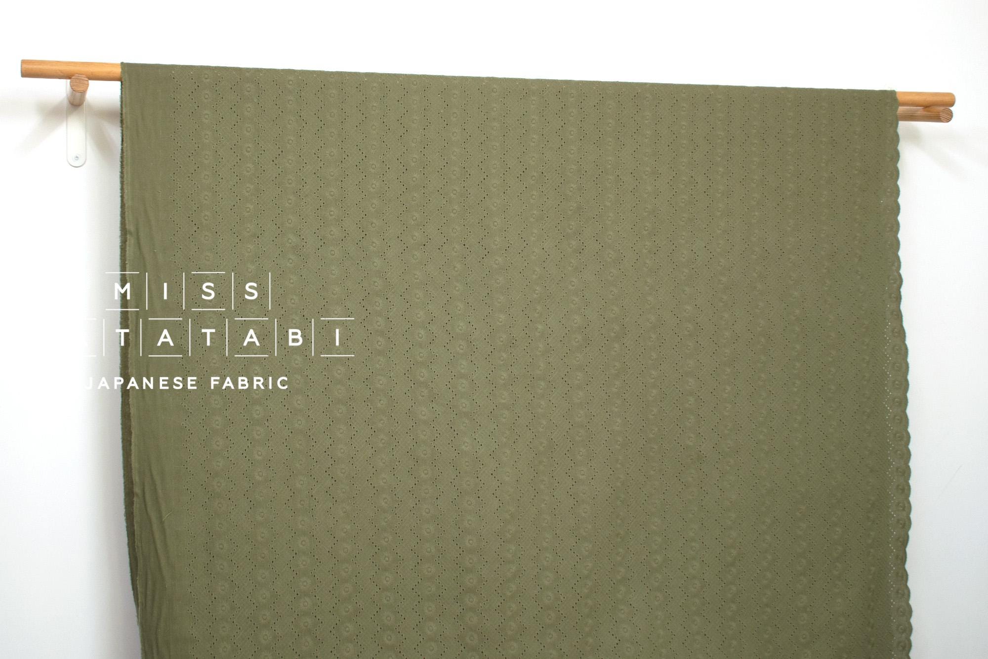 DEADSTOCK Japanese Fabric Embroidered Cotton Double Gauze - green - 50cm