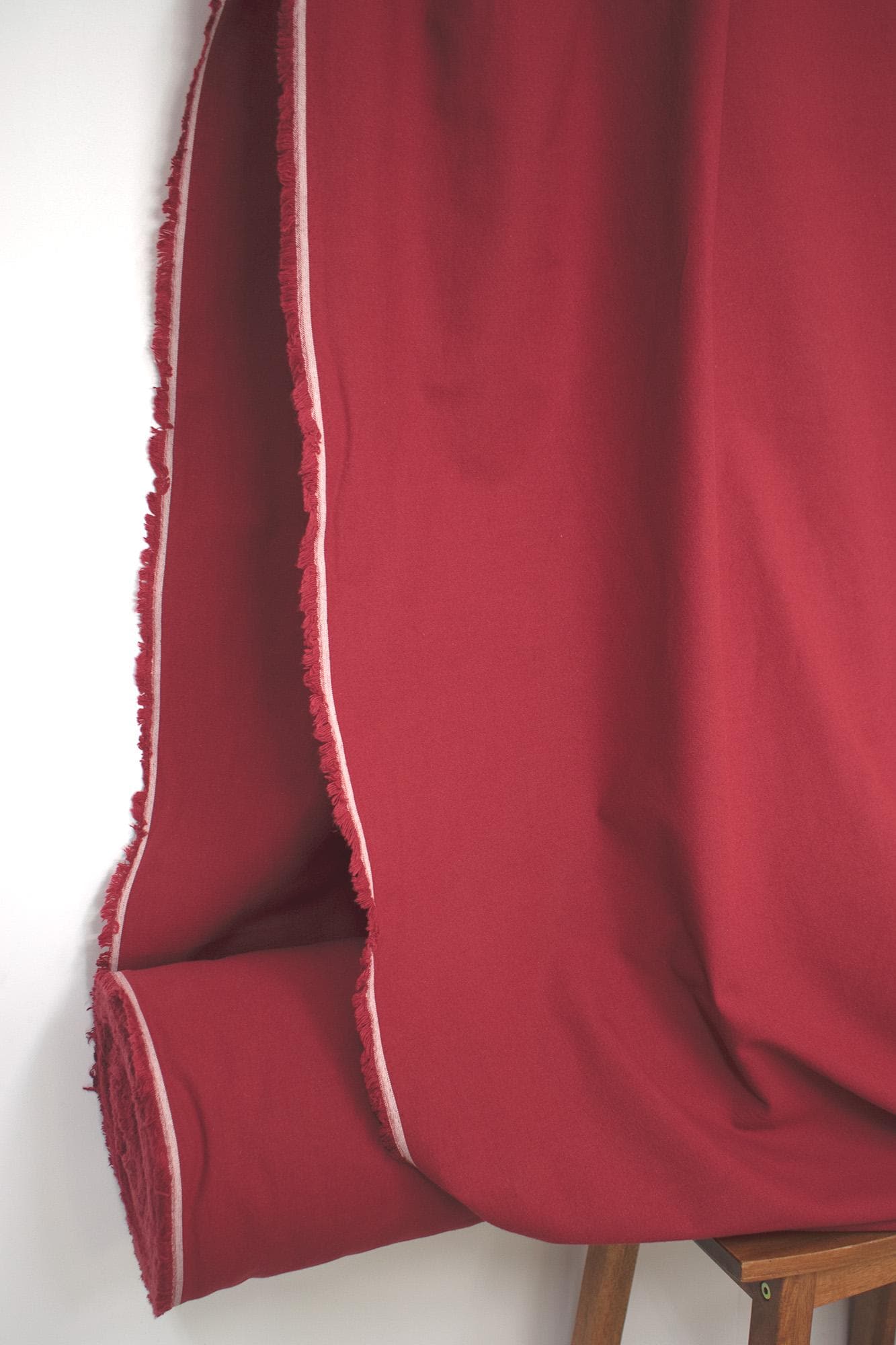 DEADSTOCK Japanese Fabric Yarn Dyed Kameda Tsumugi - red - 50cm