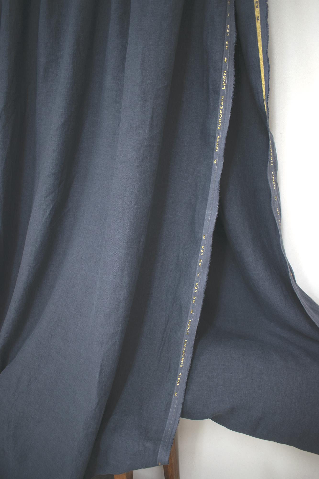 DEADSTOCK Japanese Fabric Shokunin Collection Orihimedaki Washed Linen - blue charcoal - 50cm
