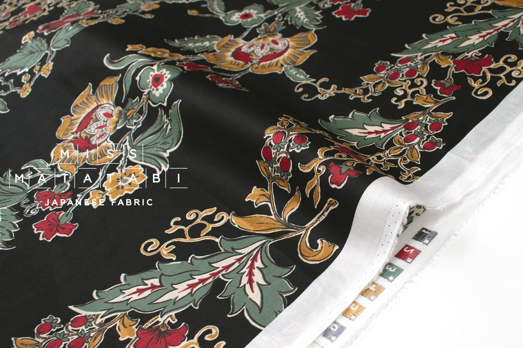 Japanese Fabric Trailing Floral - black - 50cm