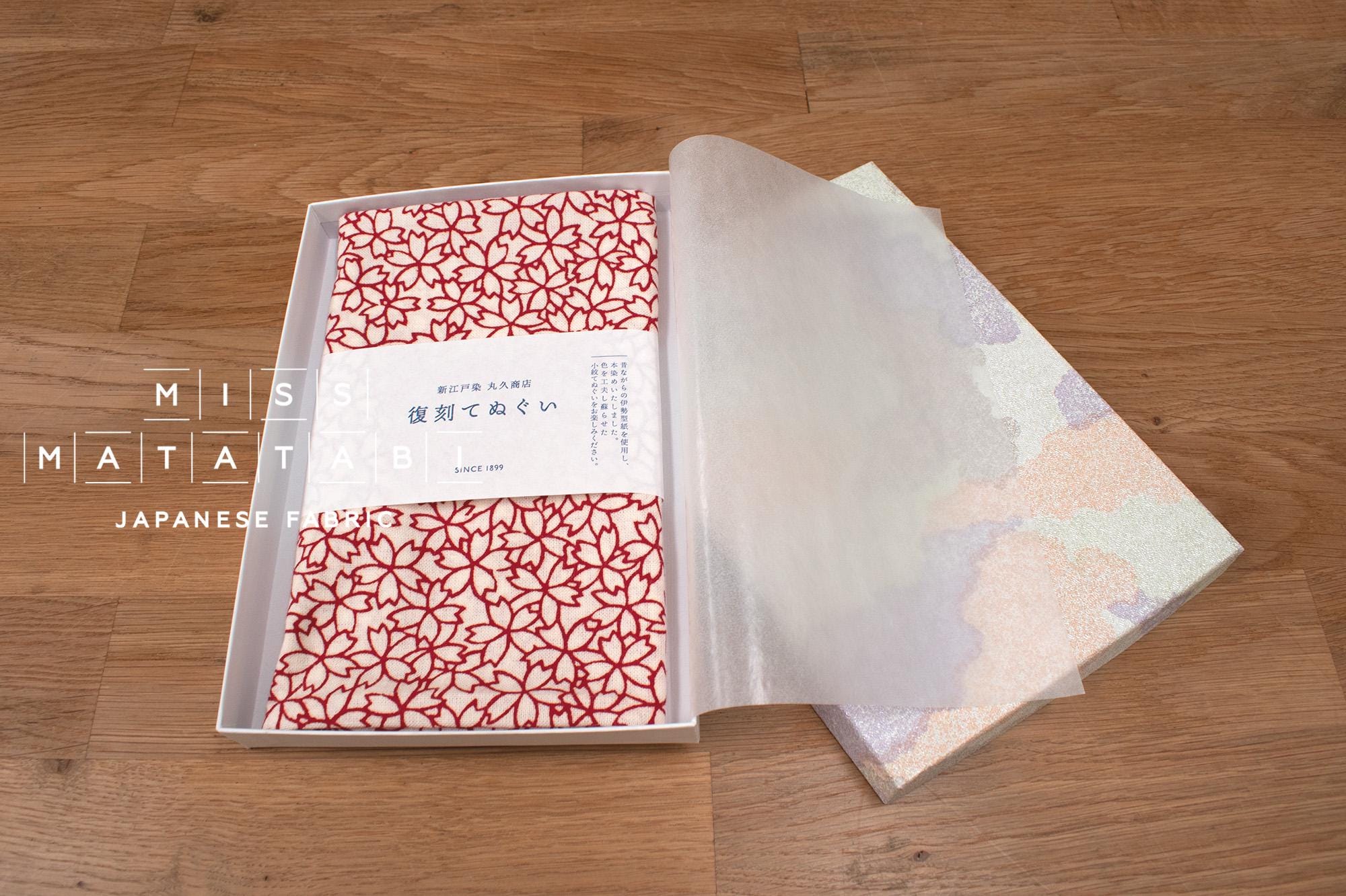 Shokunin Collection Hand-printed Chusen Japanese Tenugui Fabric - Hanaigata Sakura 15 red - panel