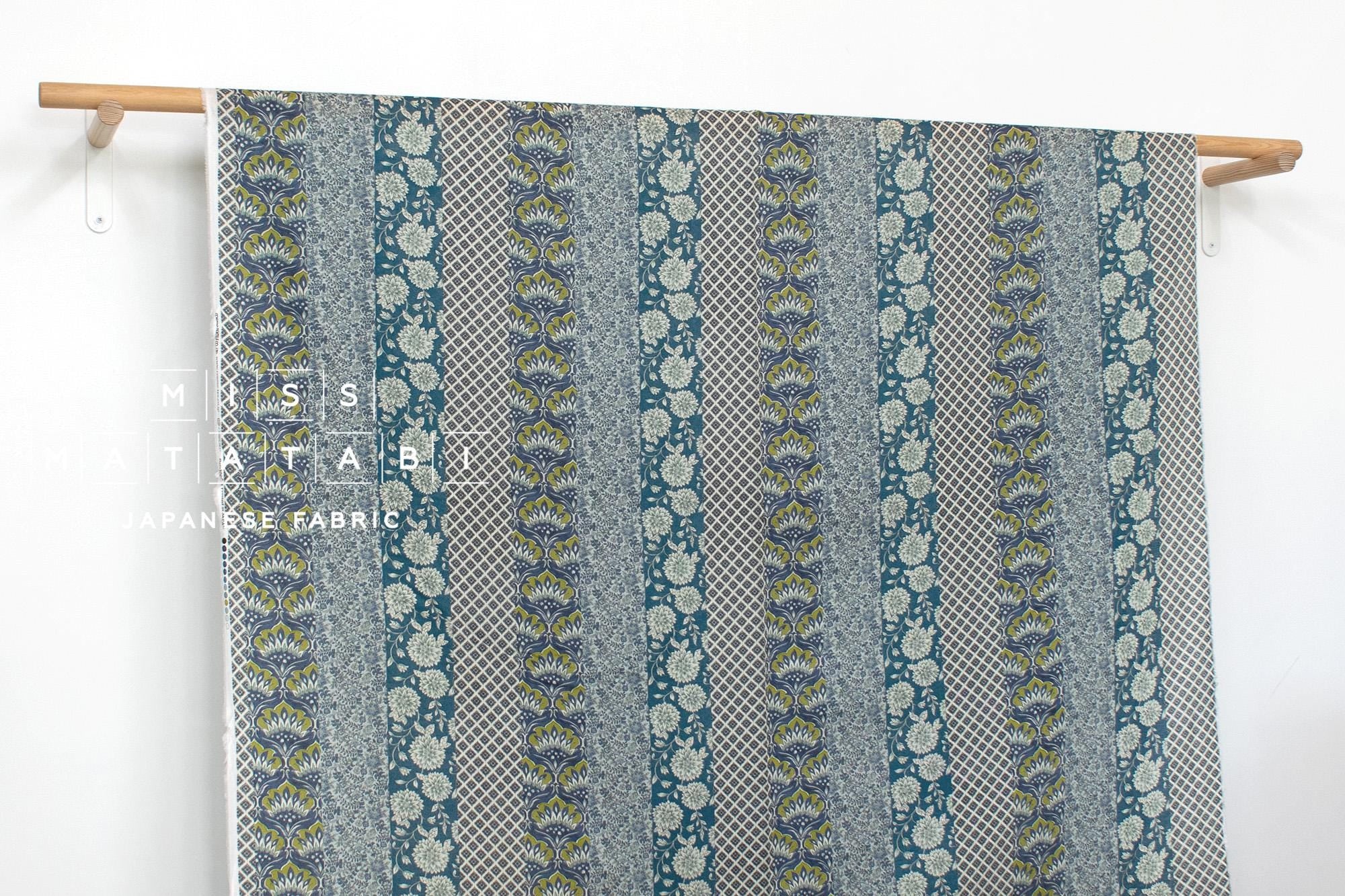 Japanese Fabric Coollage Floral - blue - 50cm