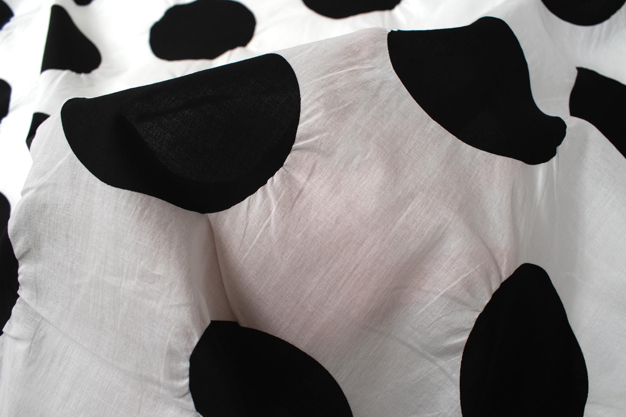 Japanese Fabric Dots Ripple Enshuku Lawn - black, white - 50cm