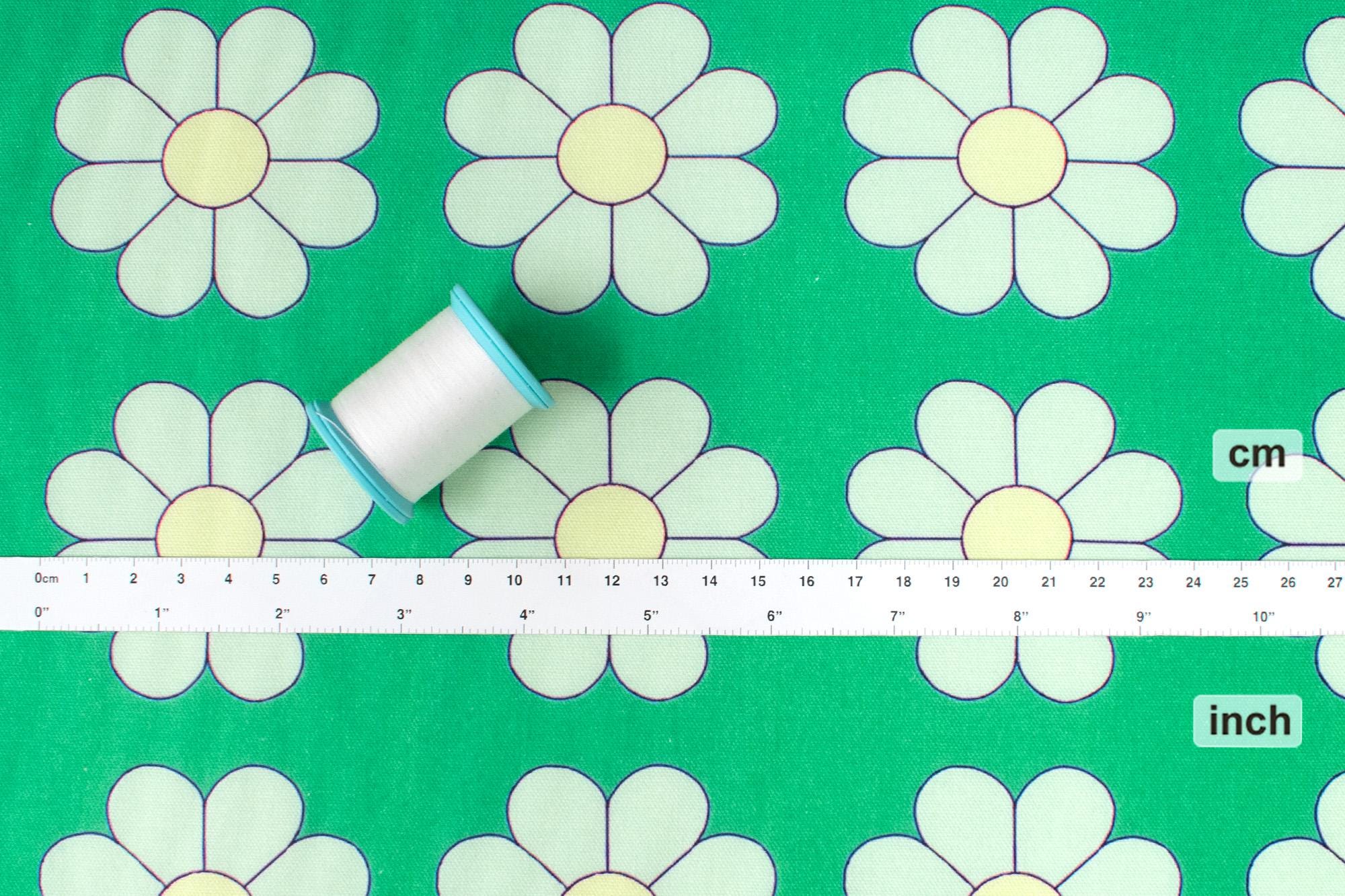 Japanese Fabric The Most Fun Flowers - green - 50cm