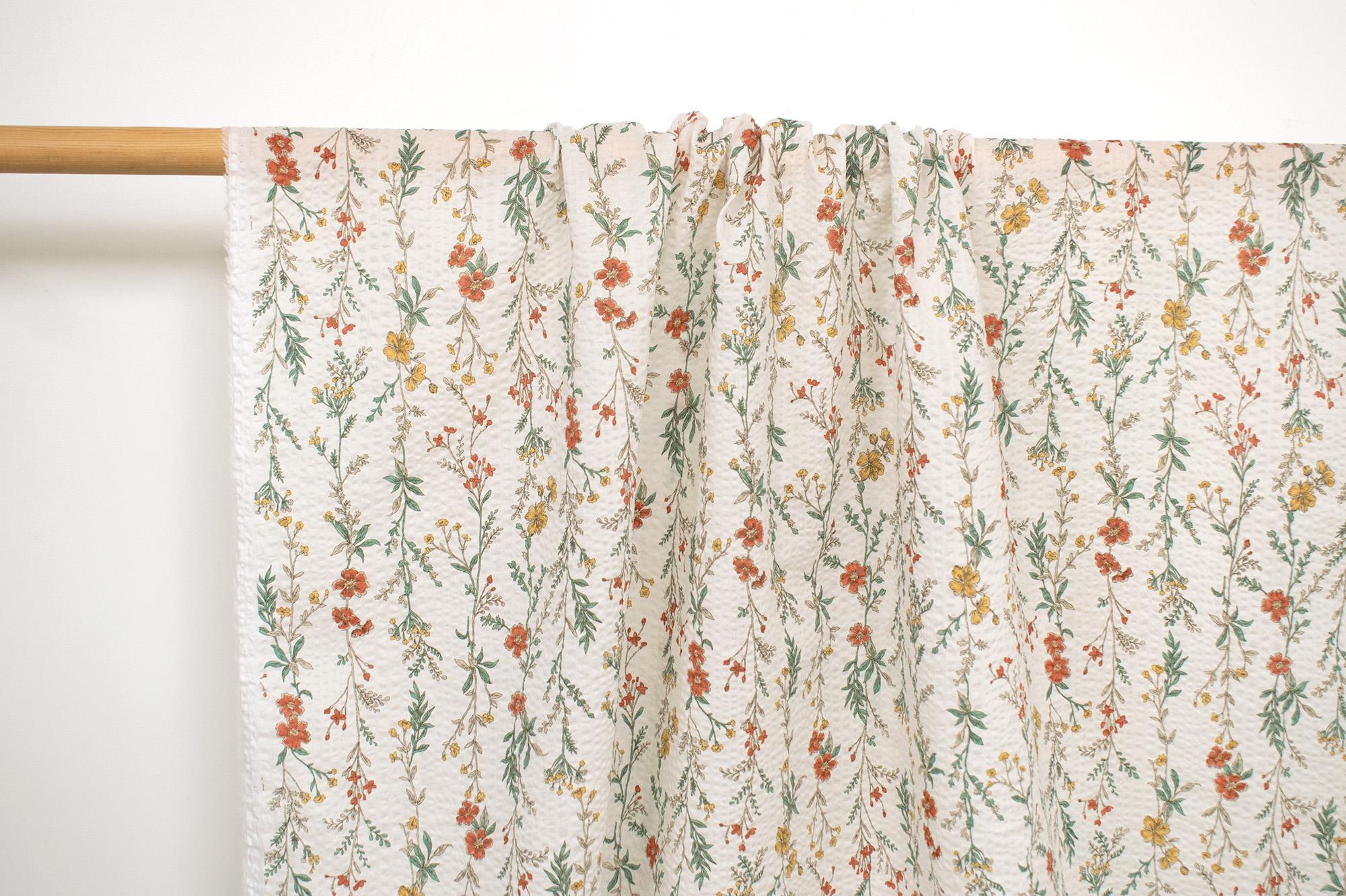 Japanese Fabric Cotton Ripple Trailing Floral - D orange, green - 50cm