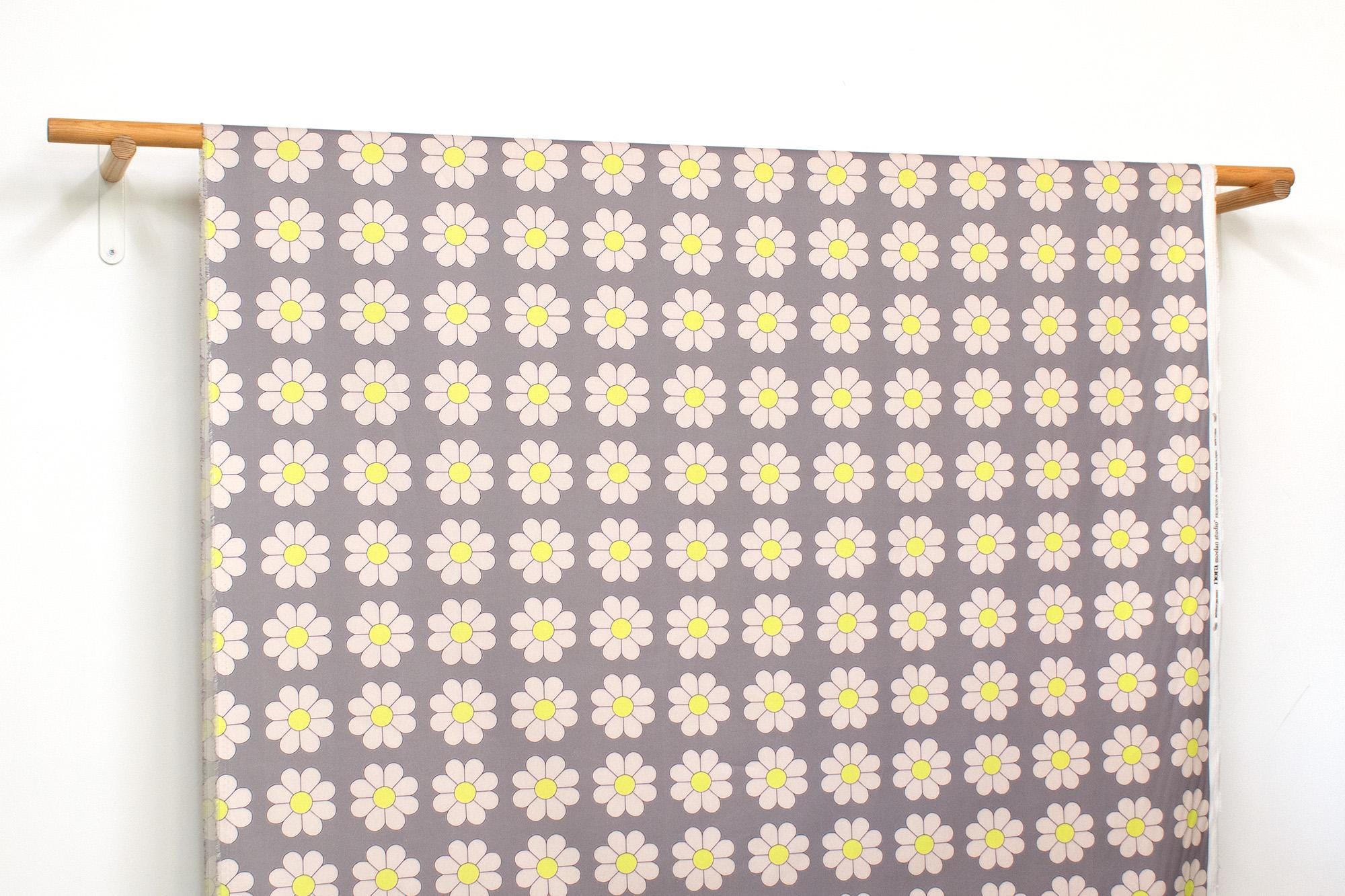 Japanese Fabric The Most Fun Flowers - grey - 50cm