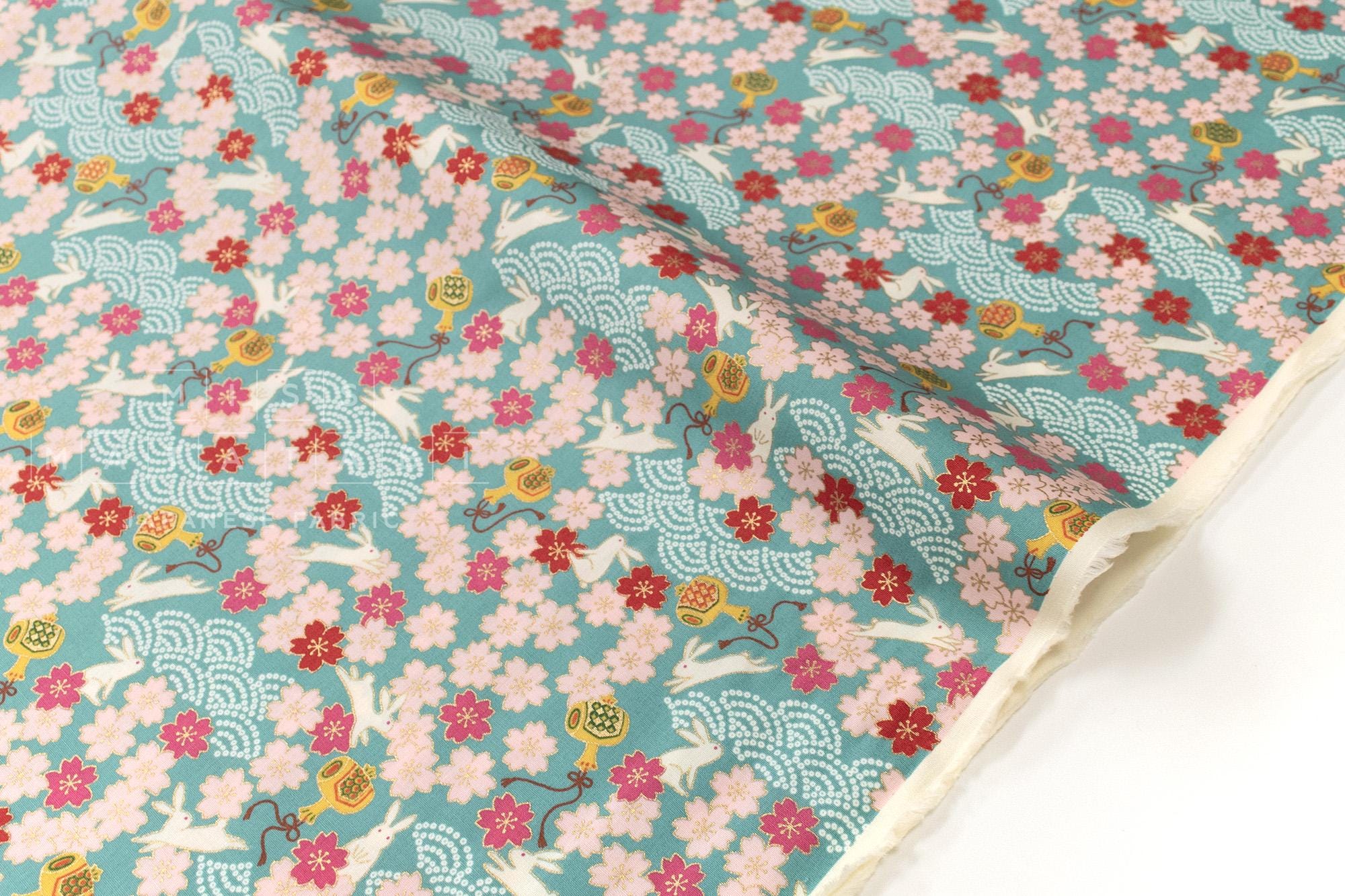 Japanese Fabric Sakura Bunny - B metallic gold - 50cm