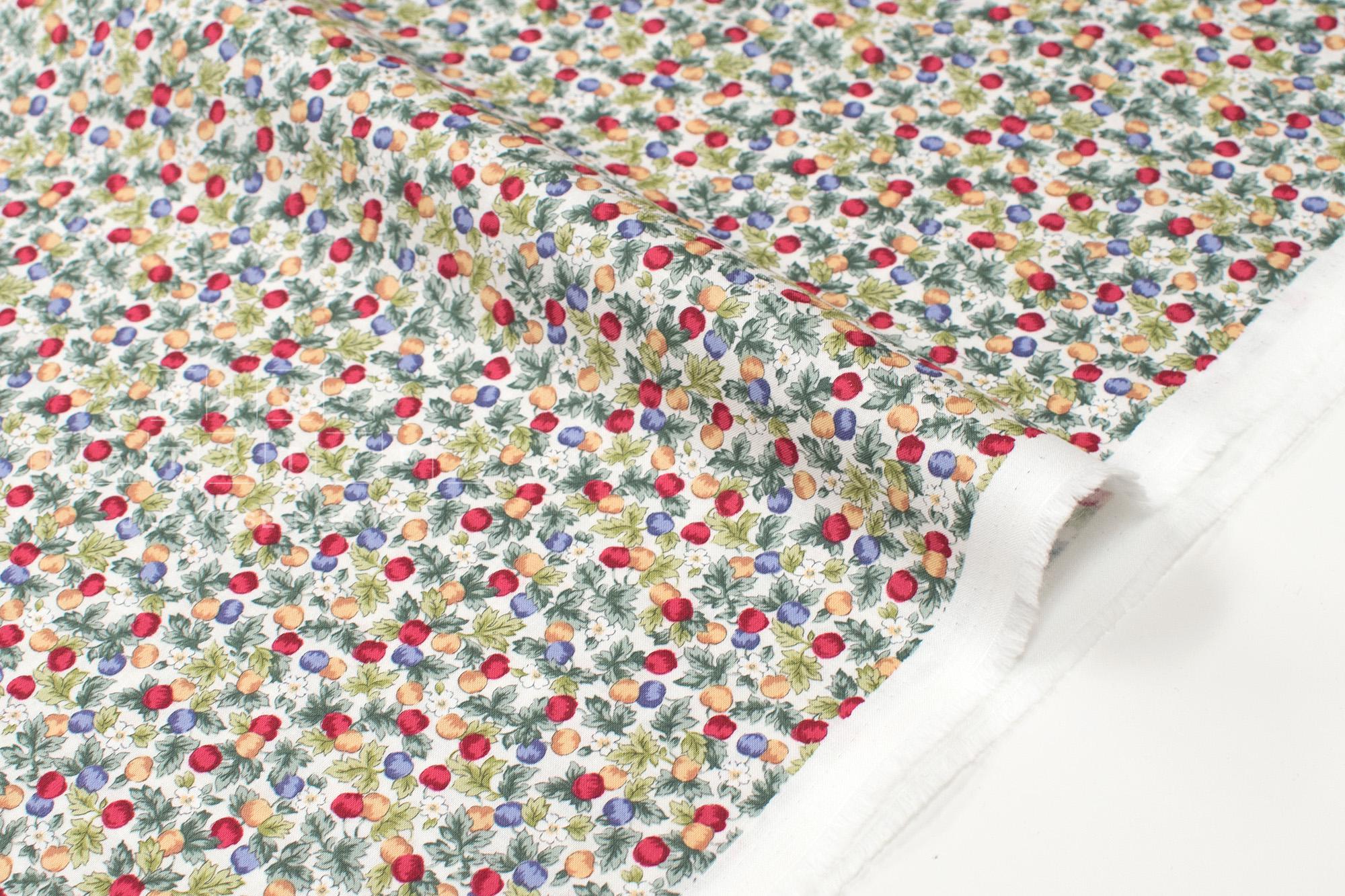 Japanese Fabric Country Apples - C - 50cm