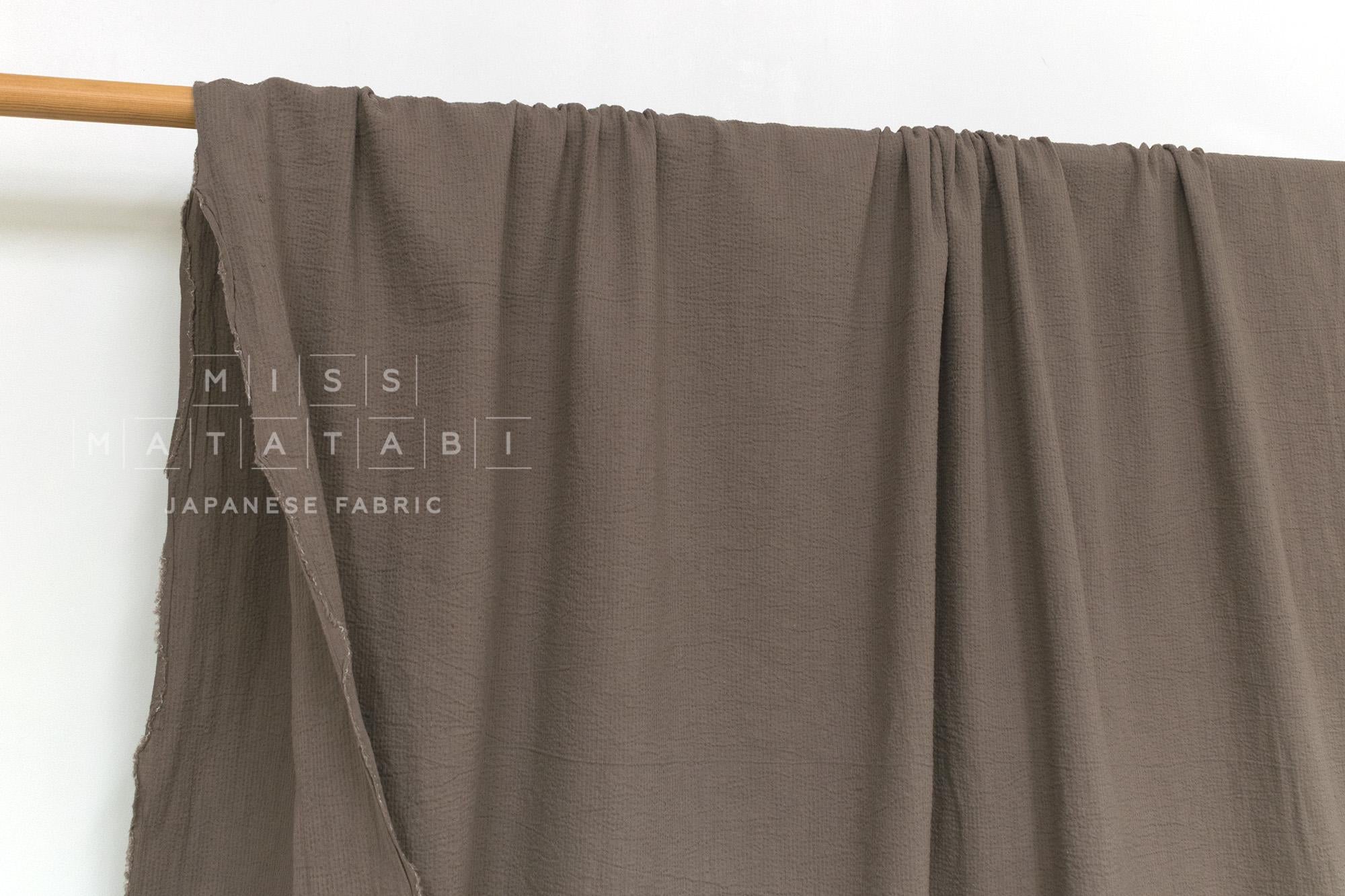DEADSTOCK Japanese Fabric Shokunin Collection Azumadaki 101 - taupe - 50cm