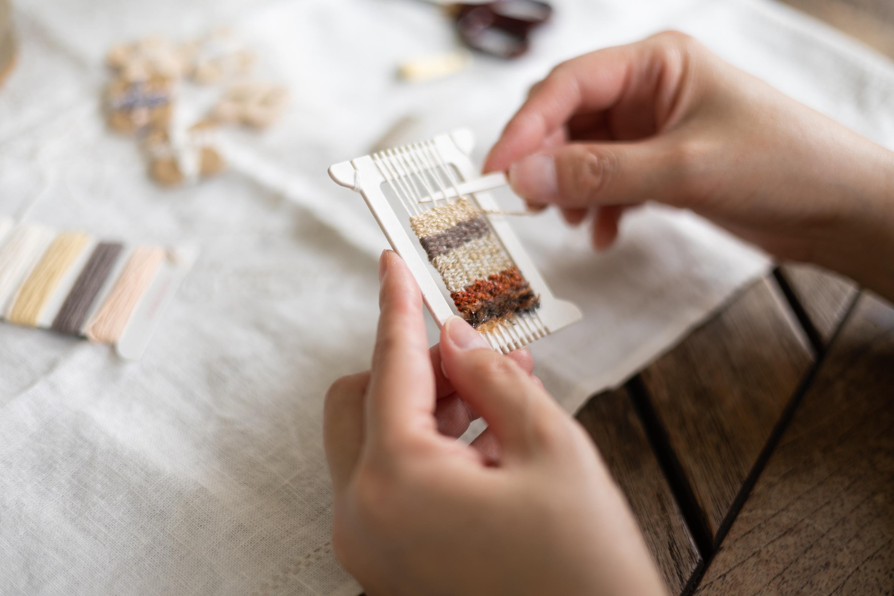 Japanese Pokeori Mini Loom Weaving Kit - yellow