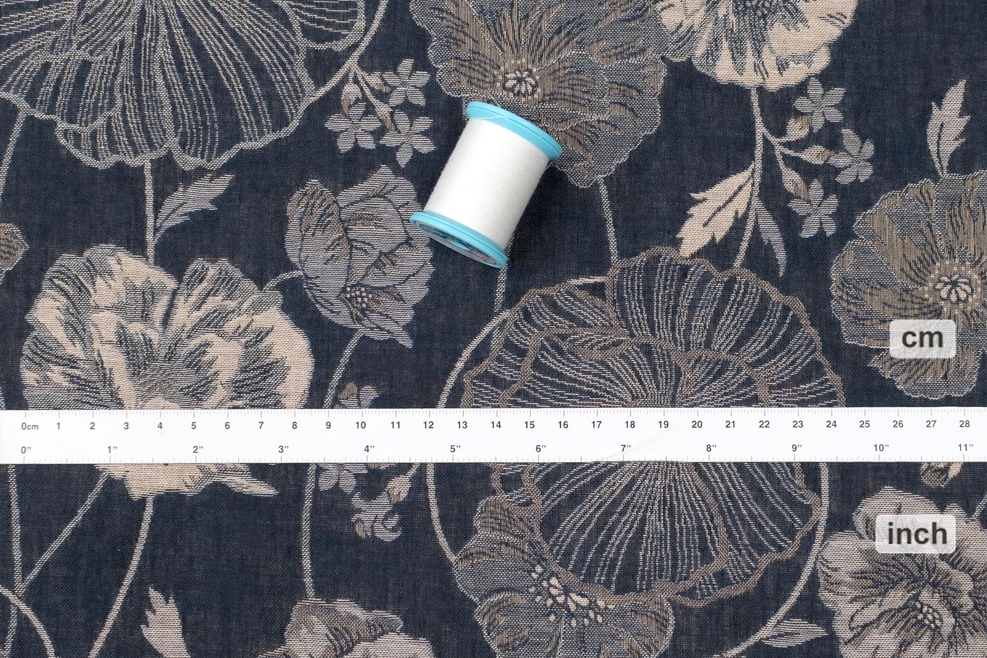 Japanese Fabric Yarn Dyed Woven Poppy Jacquard - navy blue - 50cm