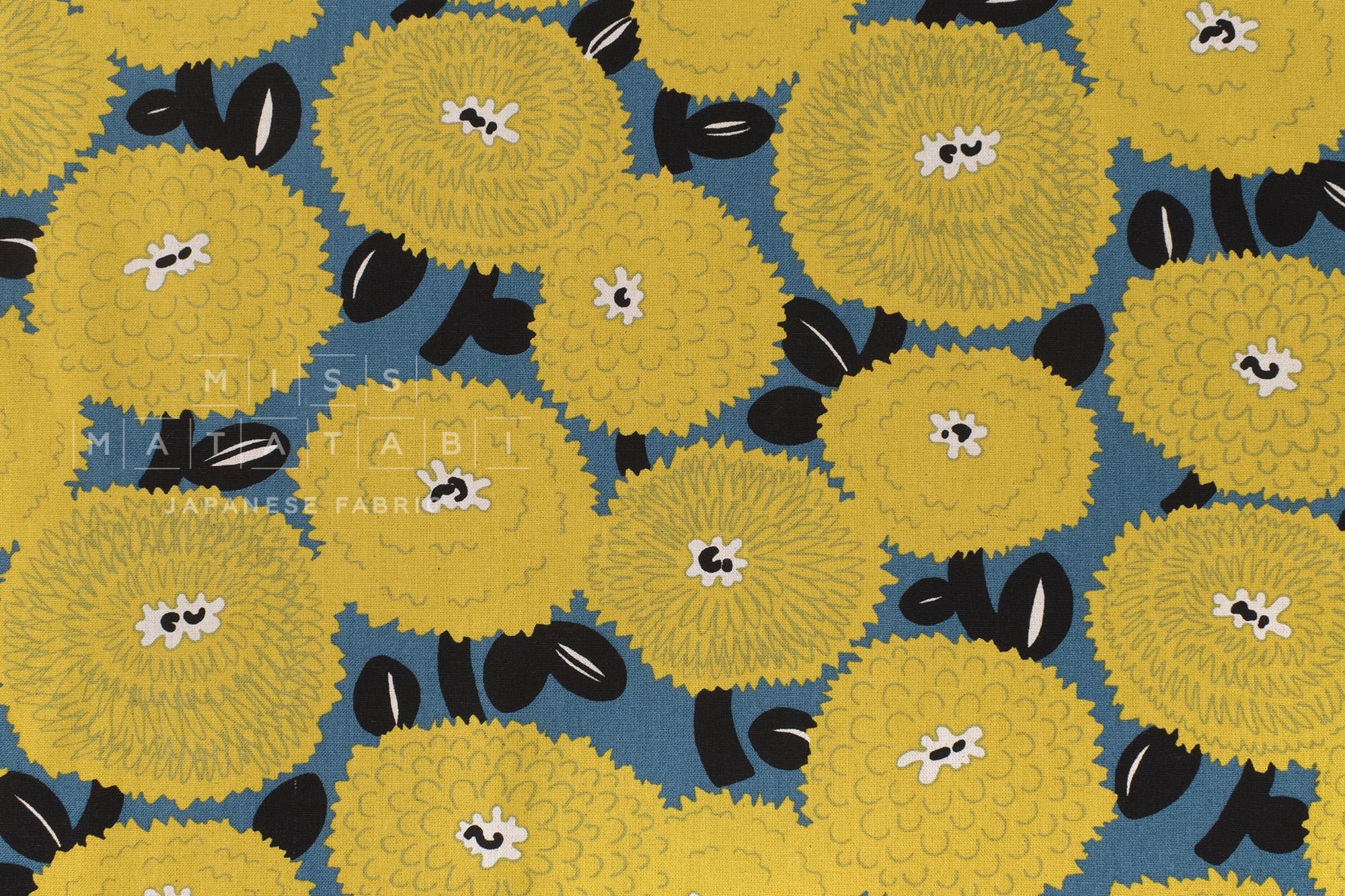 Japanese Fabric Misty Dahlia - F - 50cm