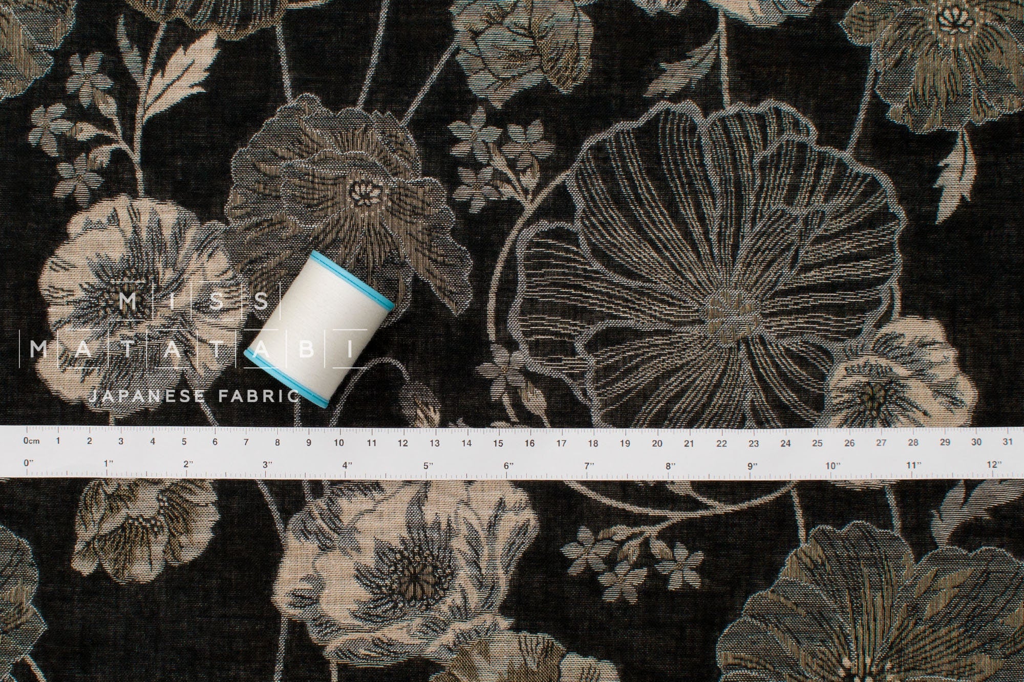 Japanese Fabric Yarn Dyed Woven Poppy Jacquard  - black, latte - 50cm