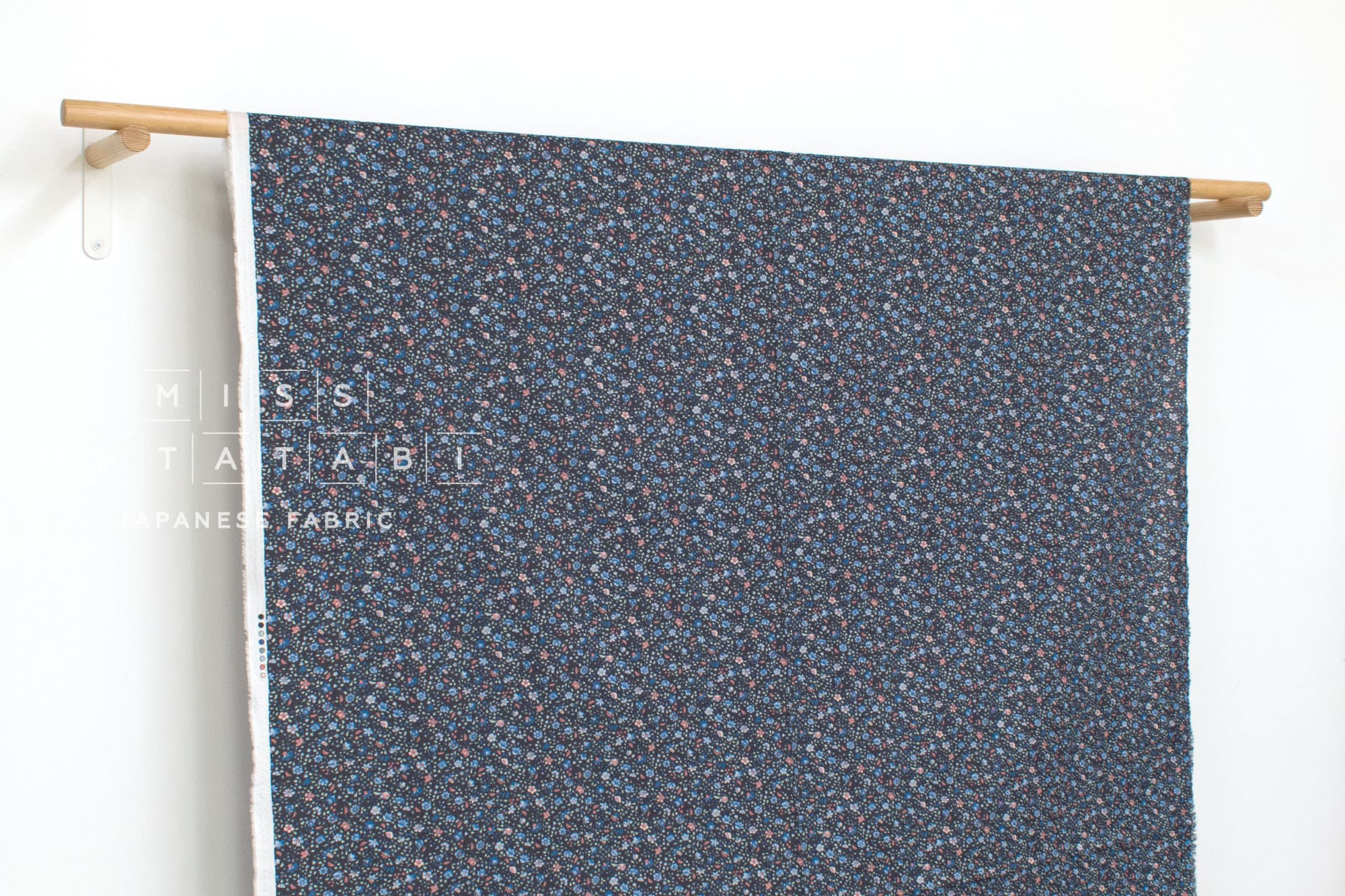 Japanese Fabric Brenda - E - 50cm