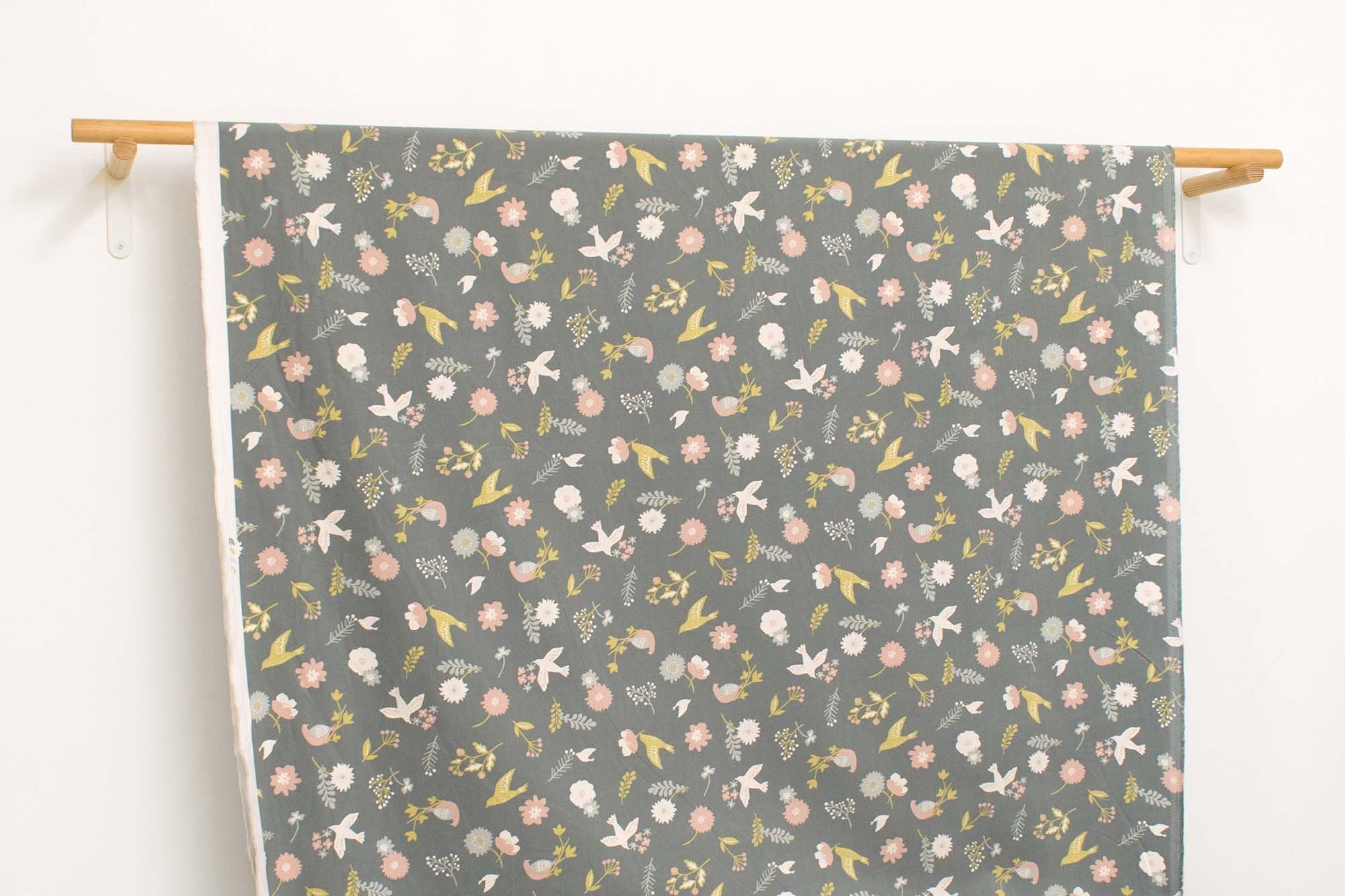 Japanese Fabric Corduroy Mjuk Tori to Hana - C2 - 50cm