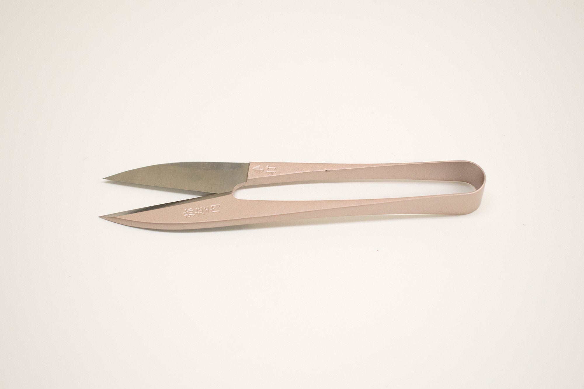 Japanese Banshu Hamono Nigiri Hasami Thread Snip Scissors - rose gold - 105mm