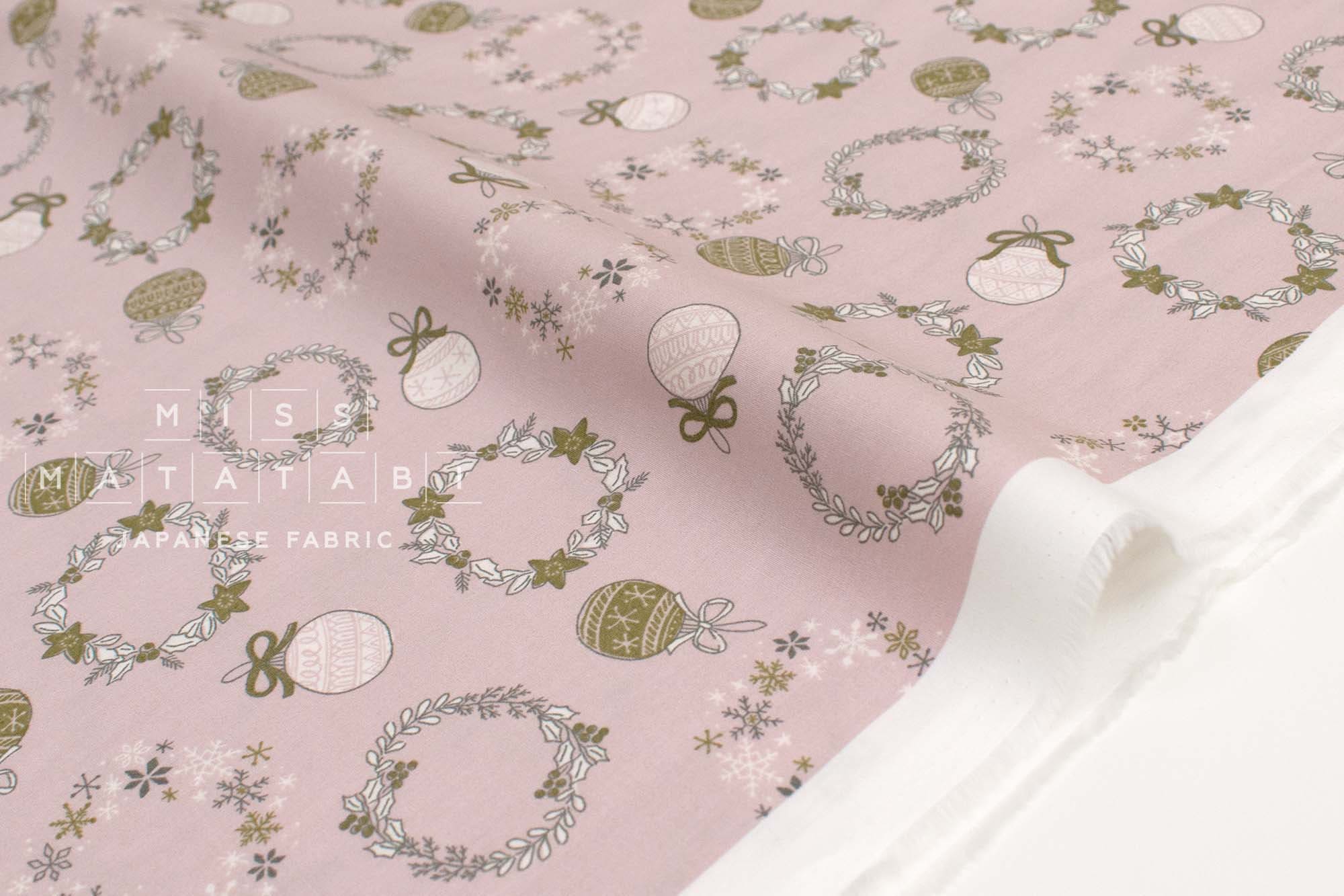 Japanese Fabric Noel Blanc Mistletoe and Ornaments - B2 - 50cm