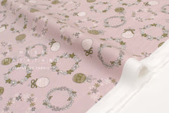 Japanese Fabric Noel Blanc Mistletoe and Ornaments - B2 - 50cm