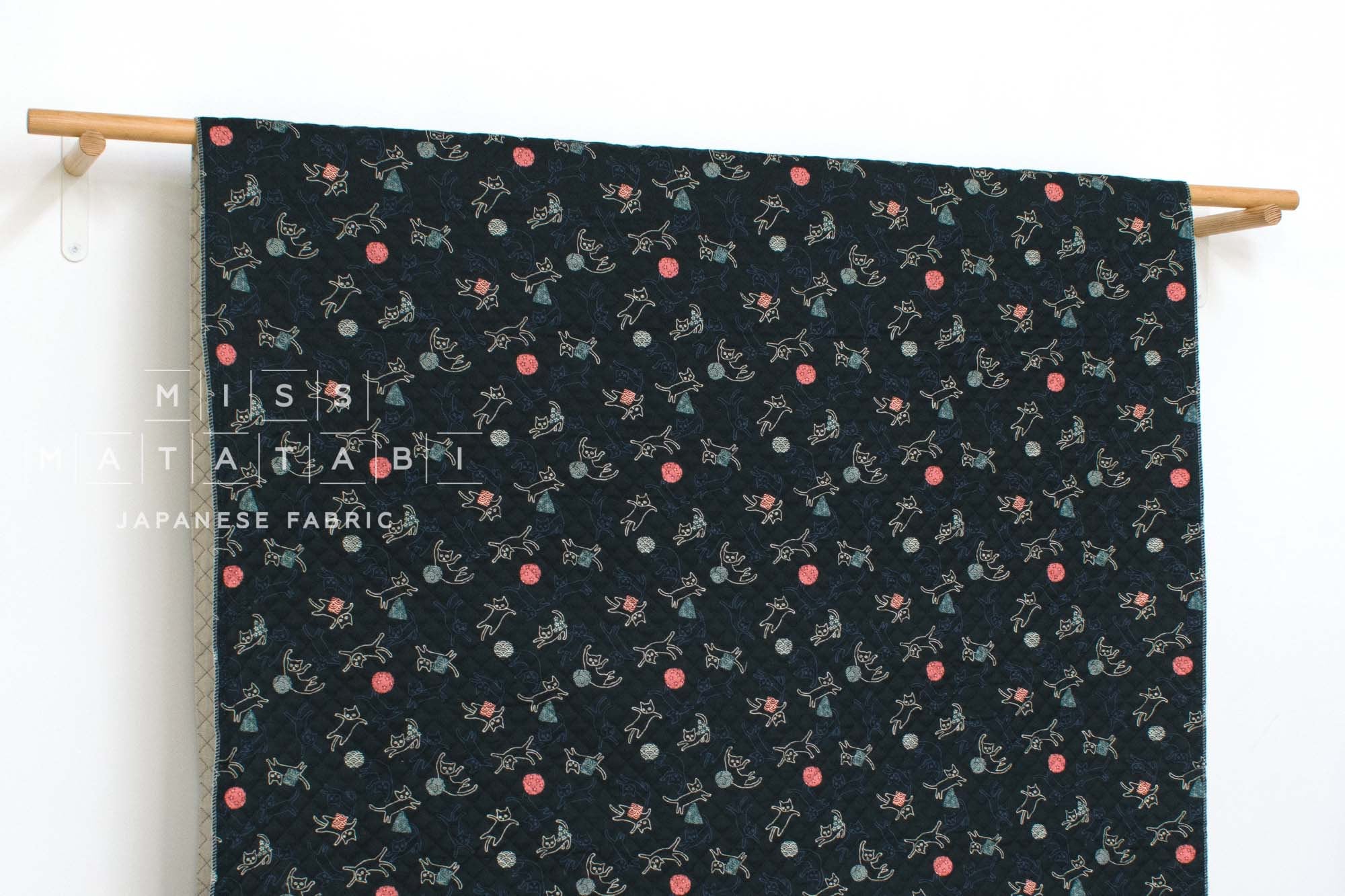 Japanese Quilted Cotton Wa Cats I - indigo blue - 50cm