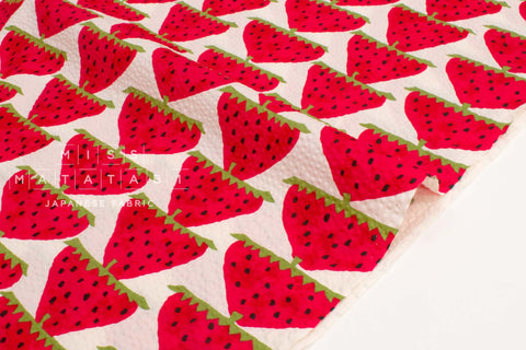 Japanese Fabric Cotton Seersucker Big Strawberries - A - 50cm