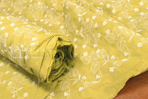 Japanese Fabric Shokunin Collection Sun-Dried Embroidered Vines Cotton Batiste - bright pistachio - 50cm