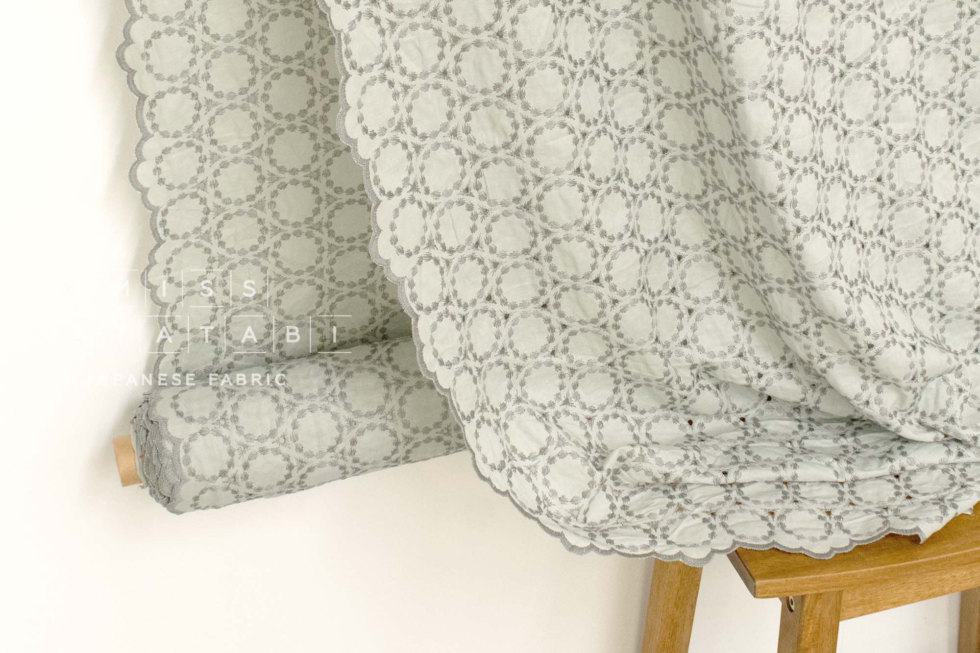 Japanese Fabric Embroidered Scallop Selvedge Broderie Anglaise - grey - 50cm